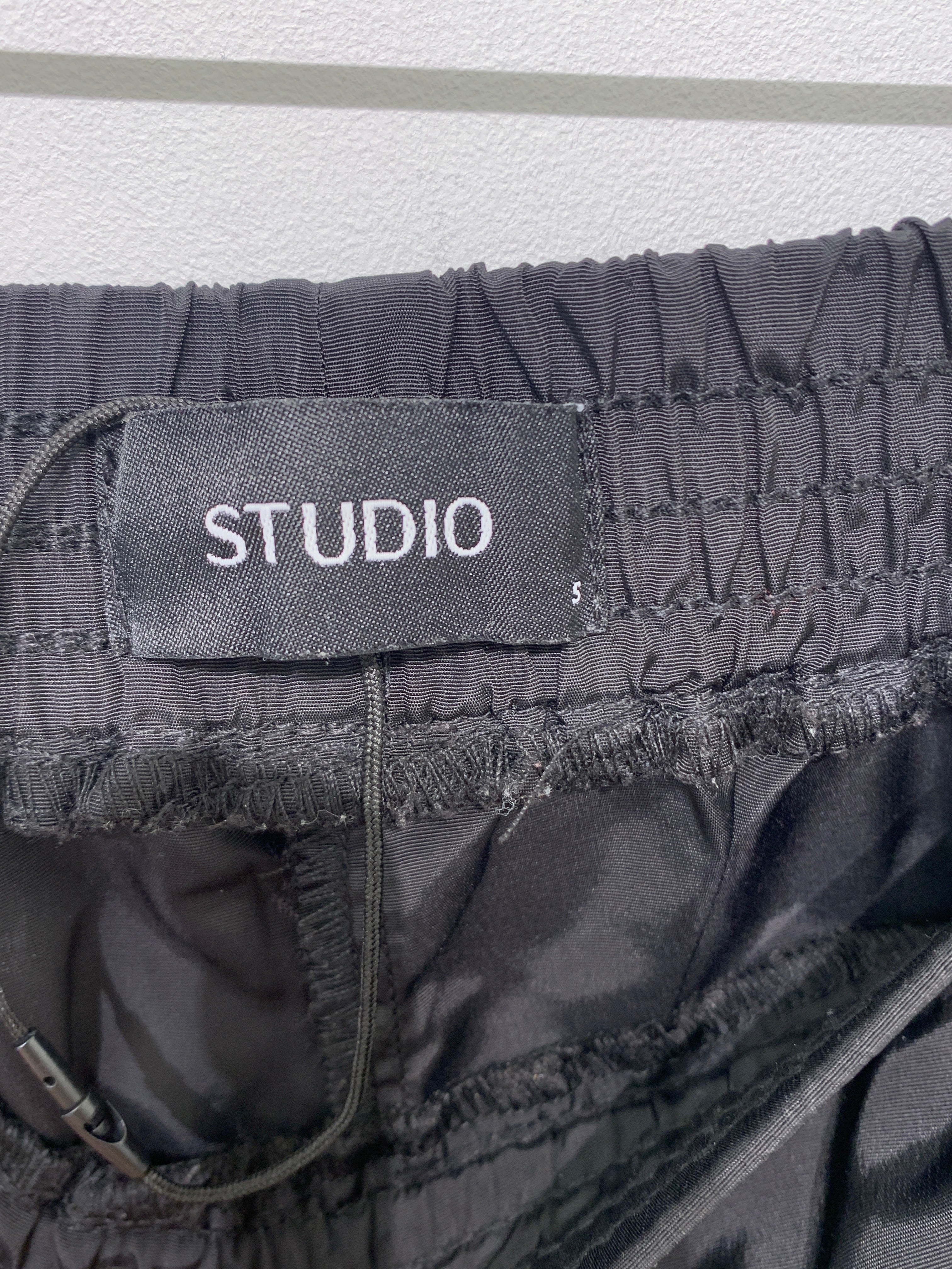 Studio Bukser