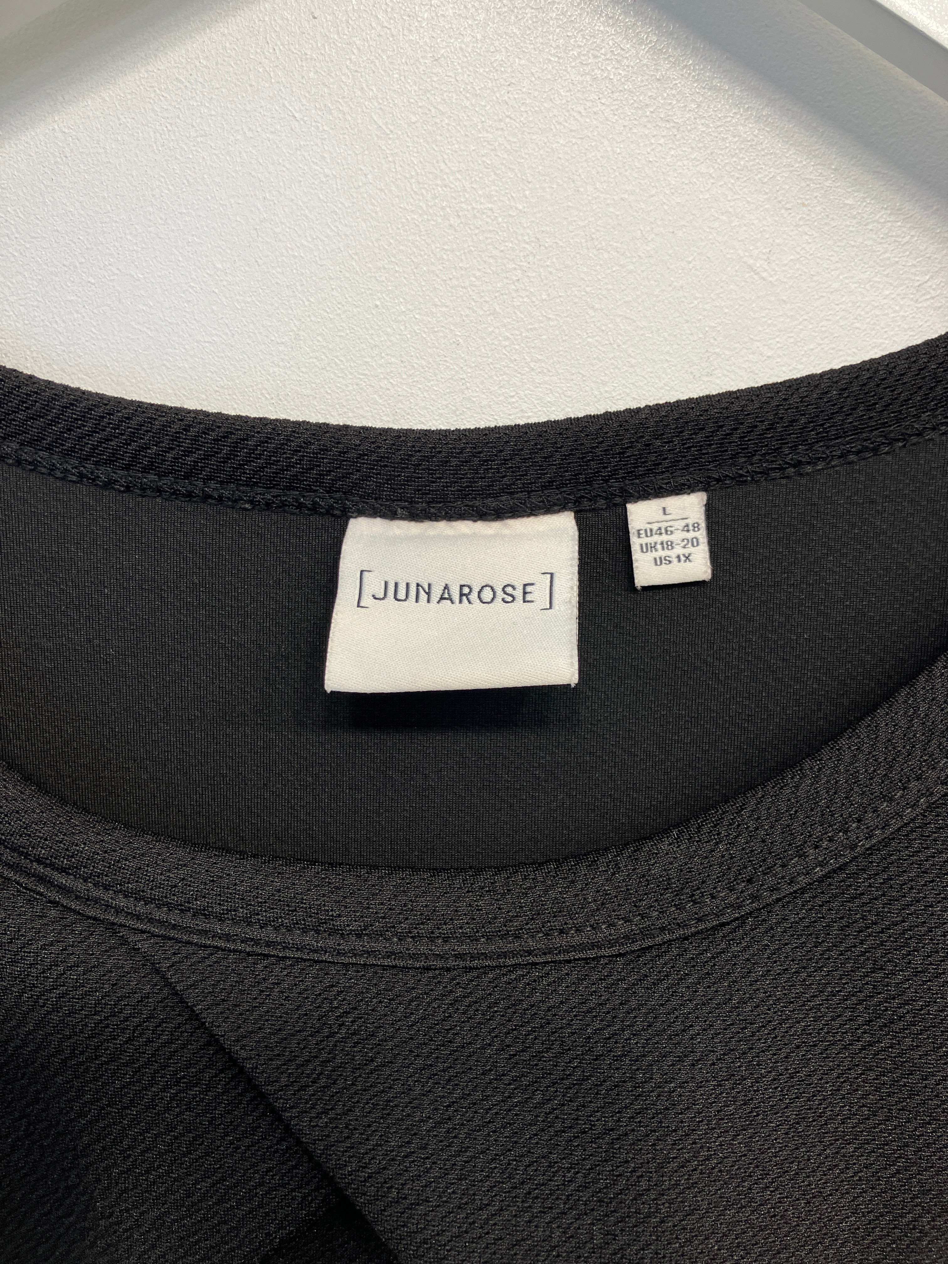 Junarose Kjole