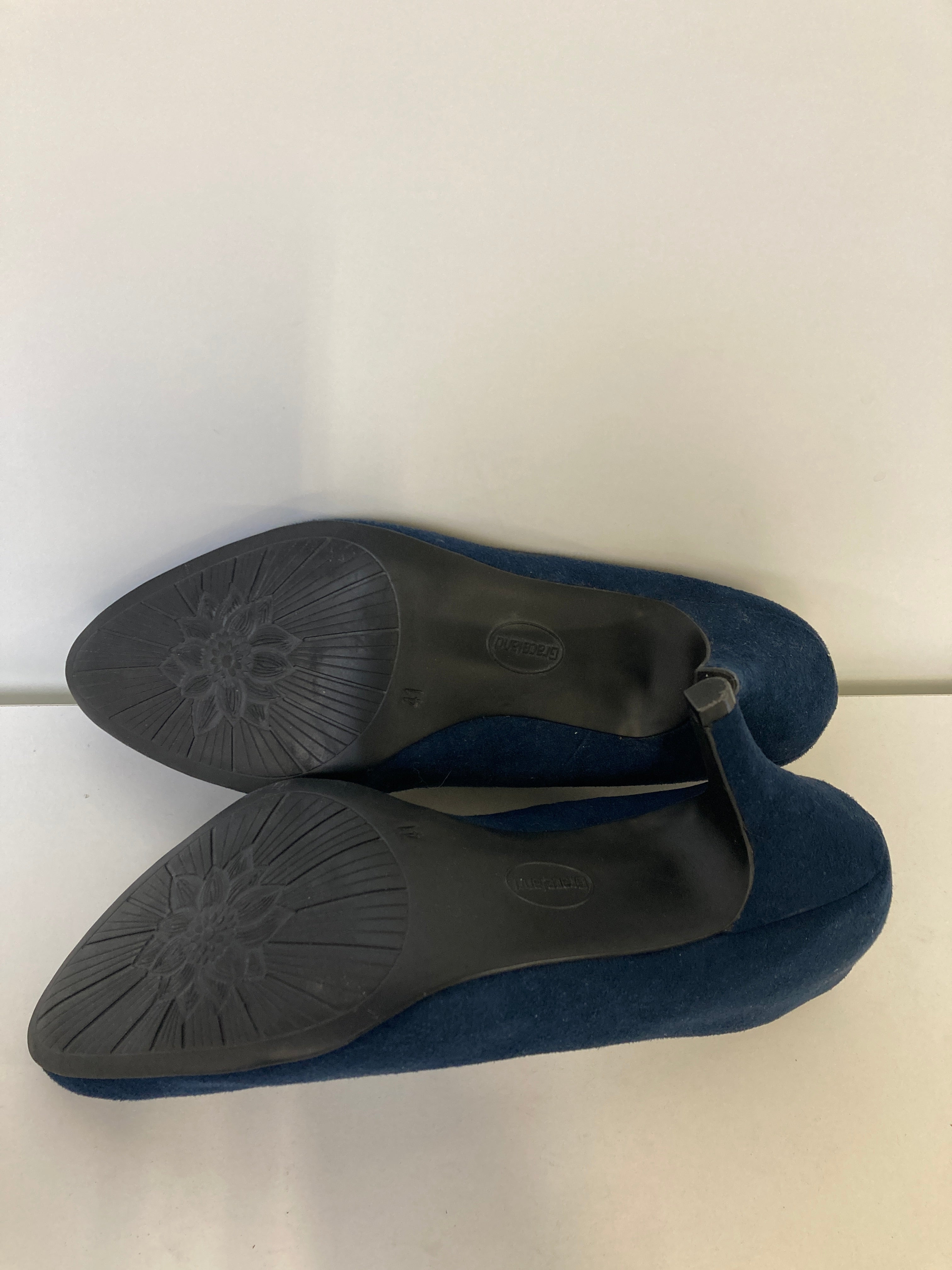 Graceland Pumps
