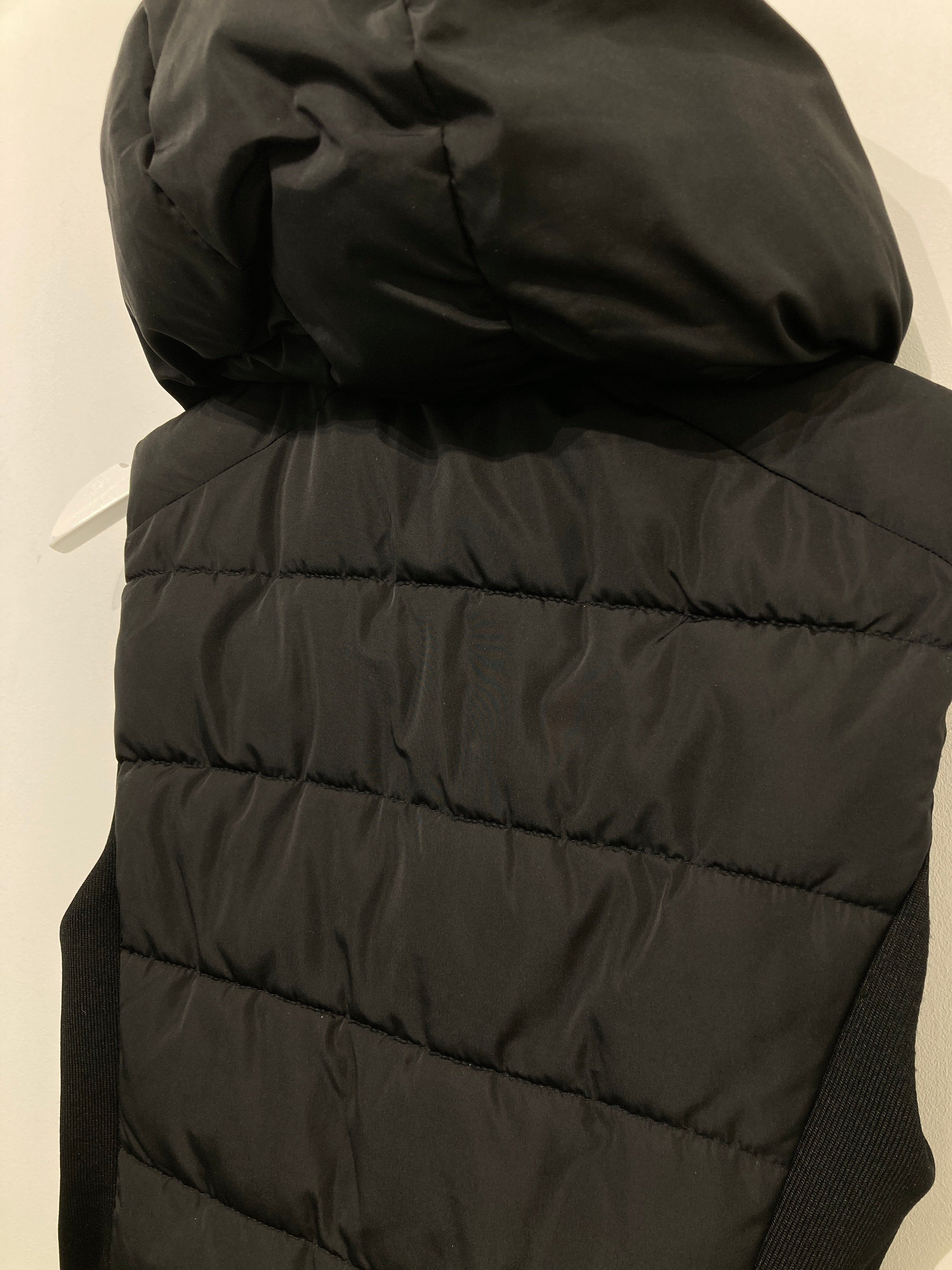 Zara Vest