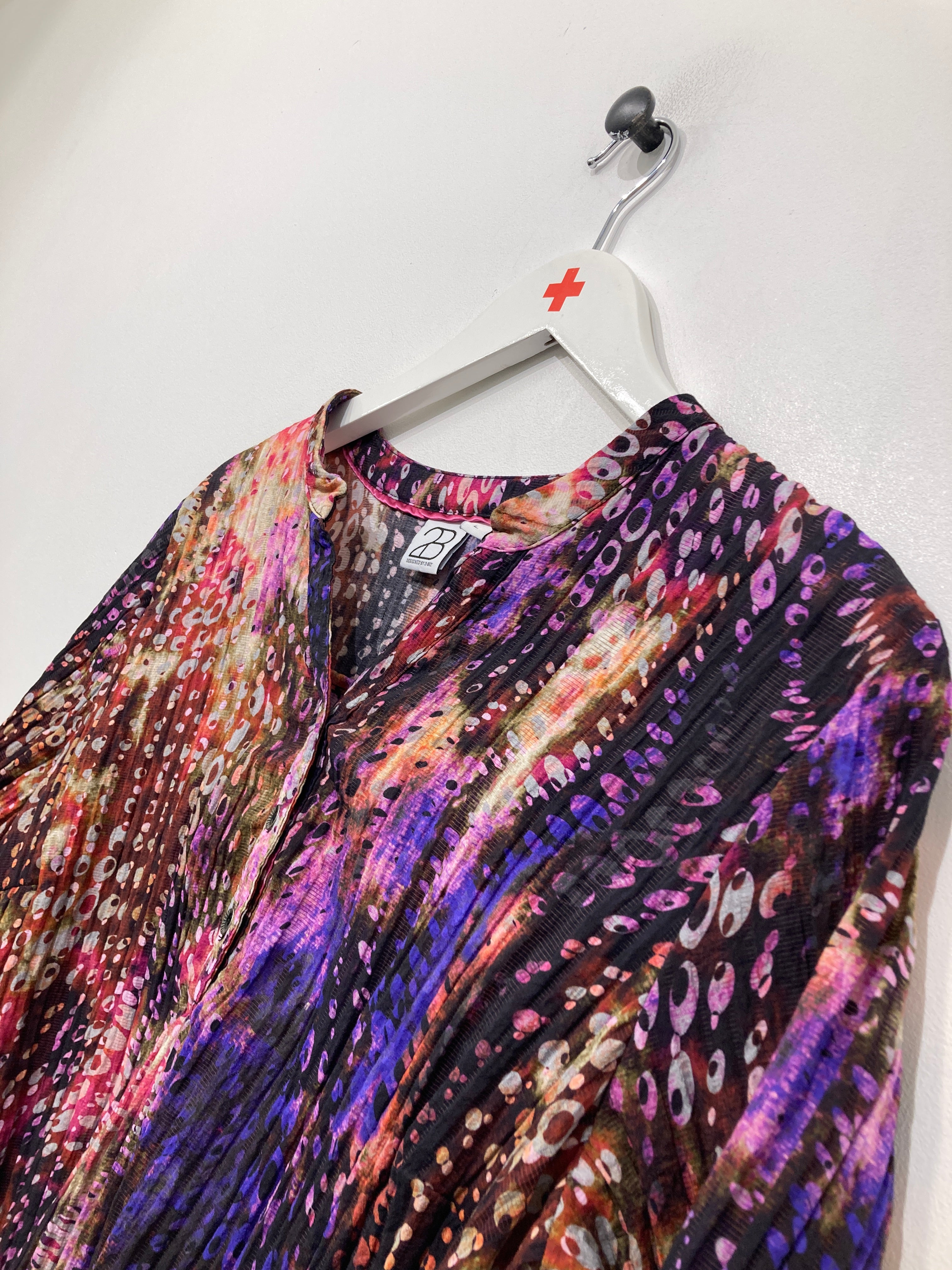Designed by 2-Biz Bluse