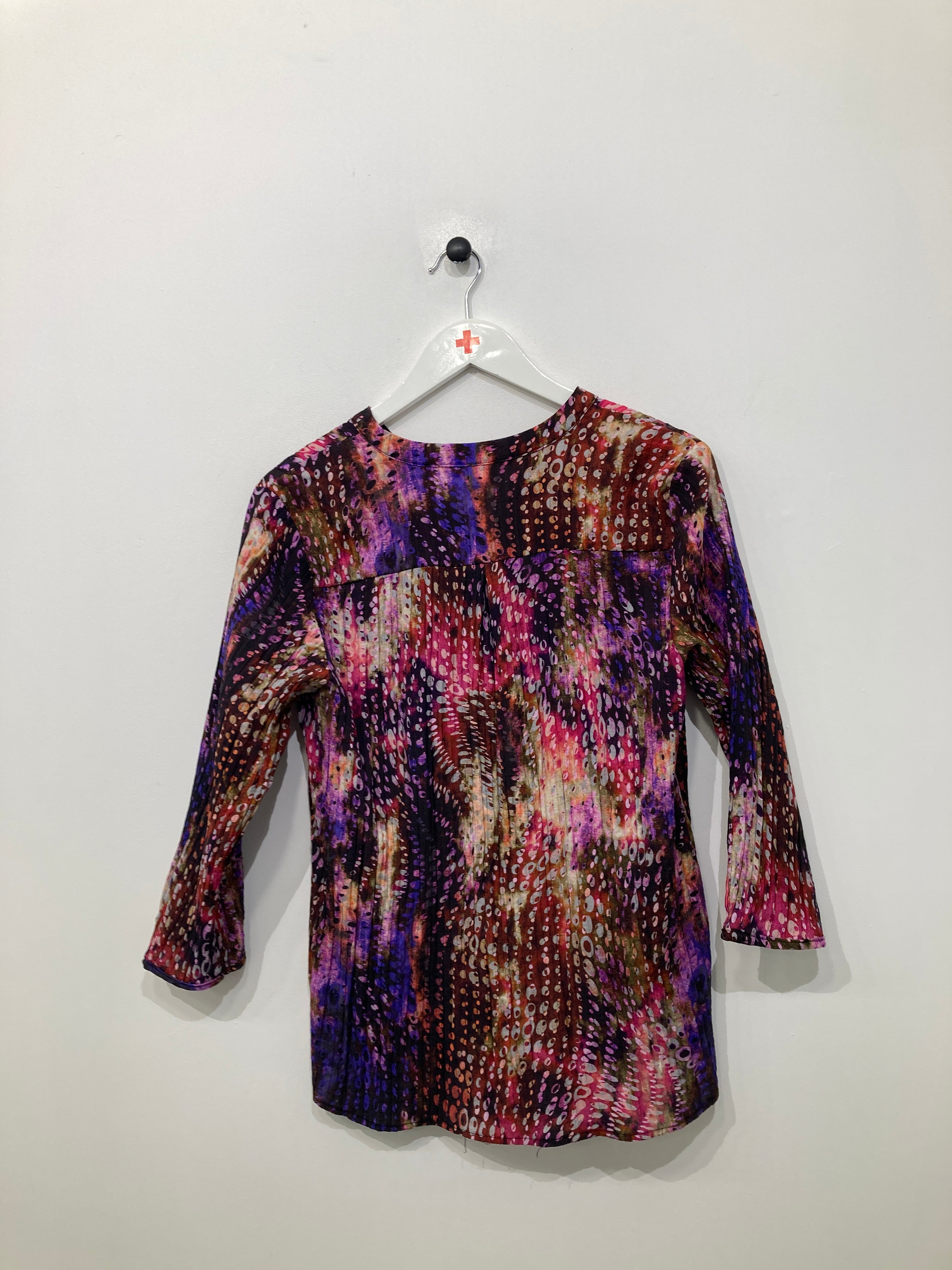 Designed by 2-Biz Bluse