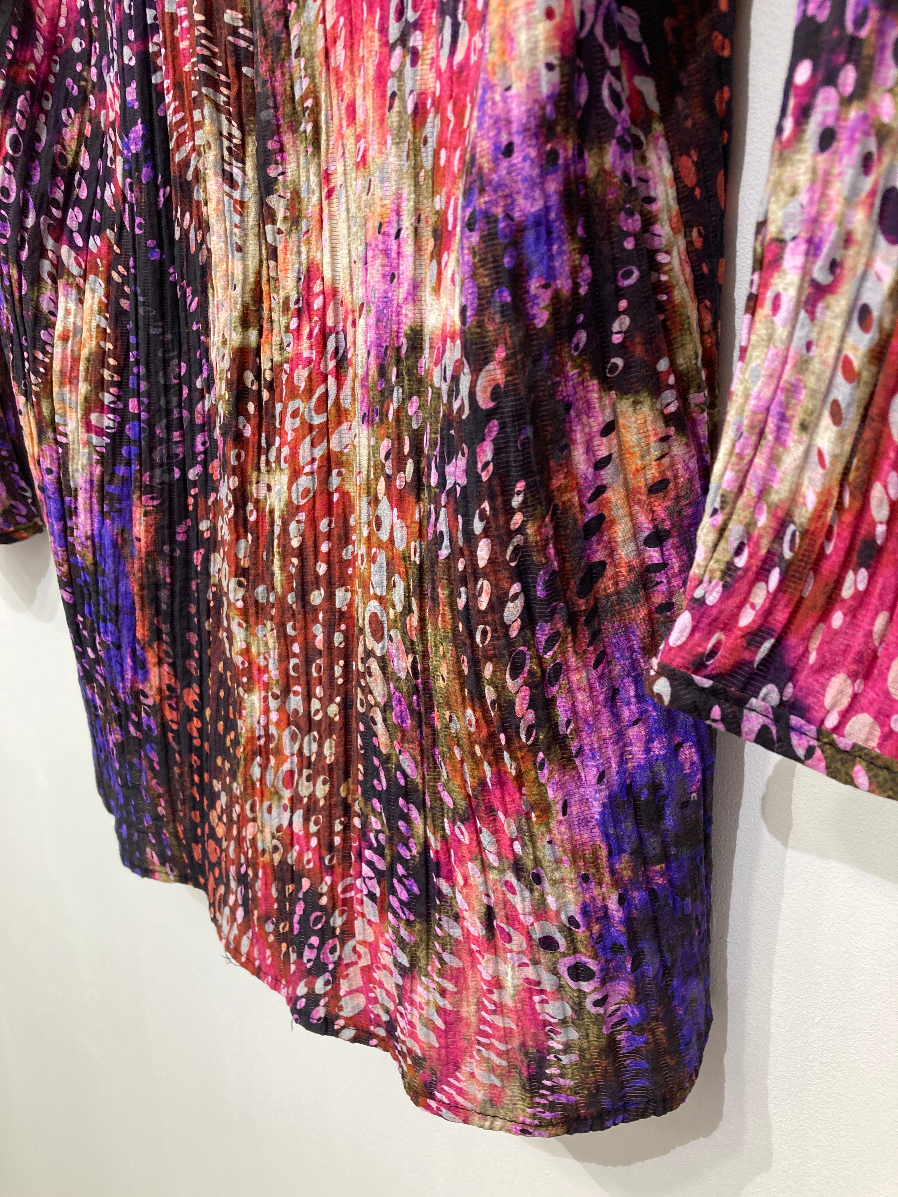 Designed by 2-Biz Bluse