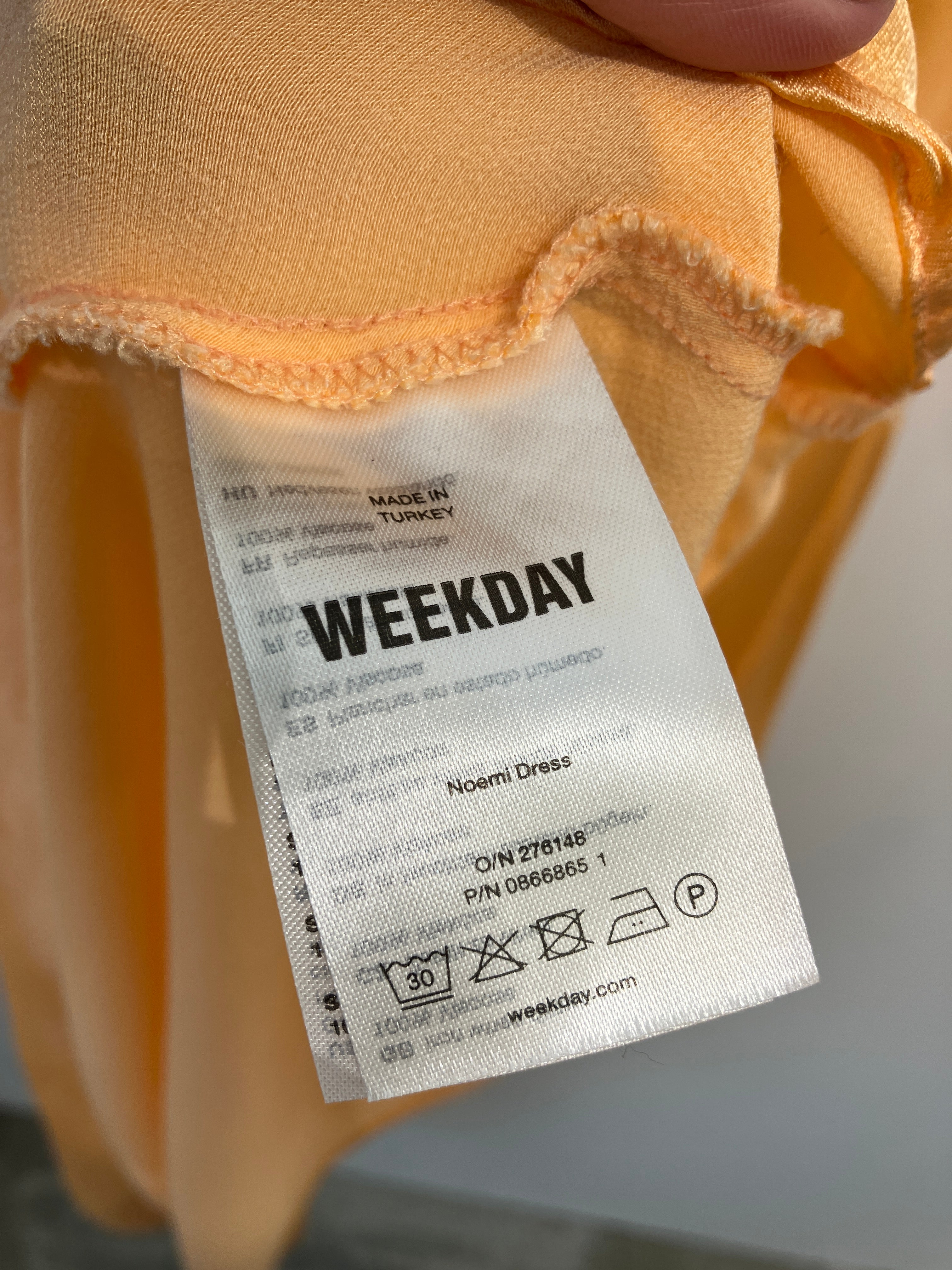 Weekday Kjole