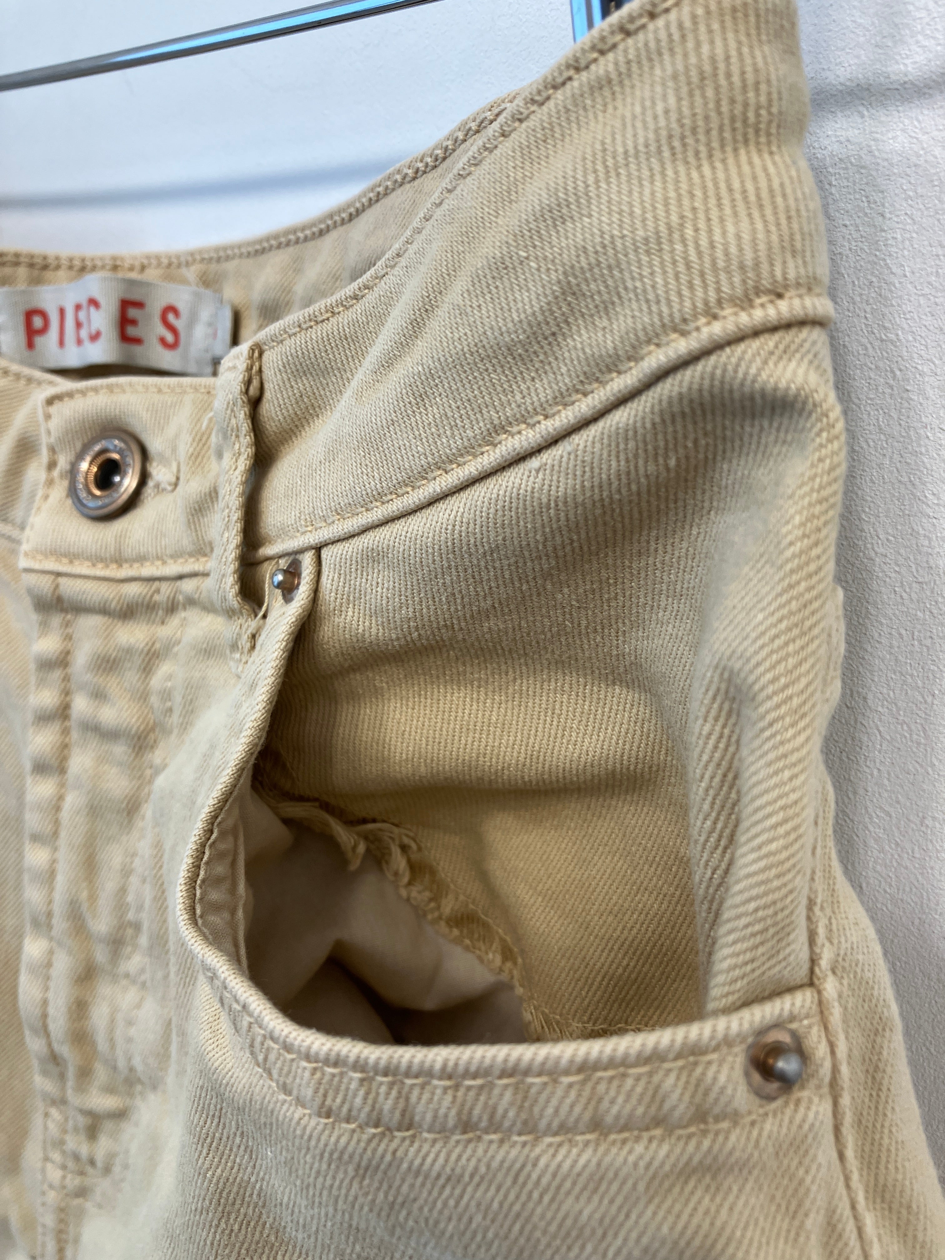 Pieces Shorts