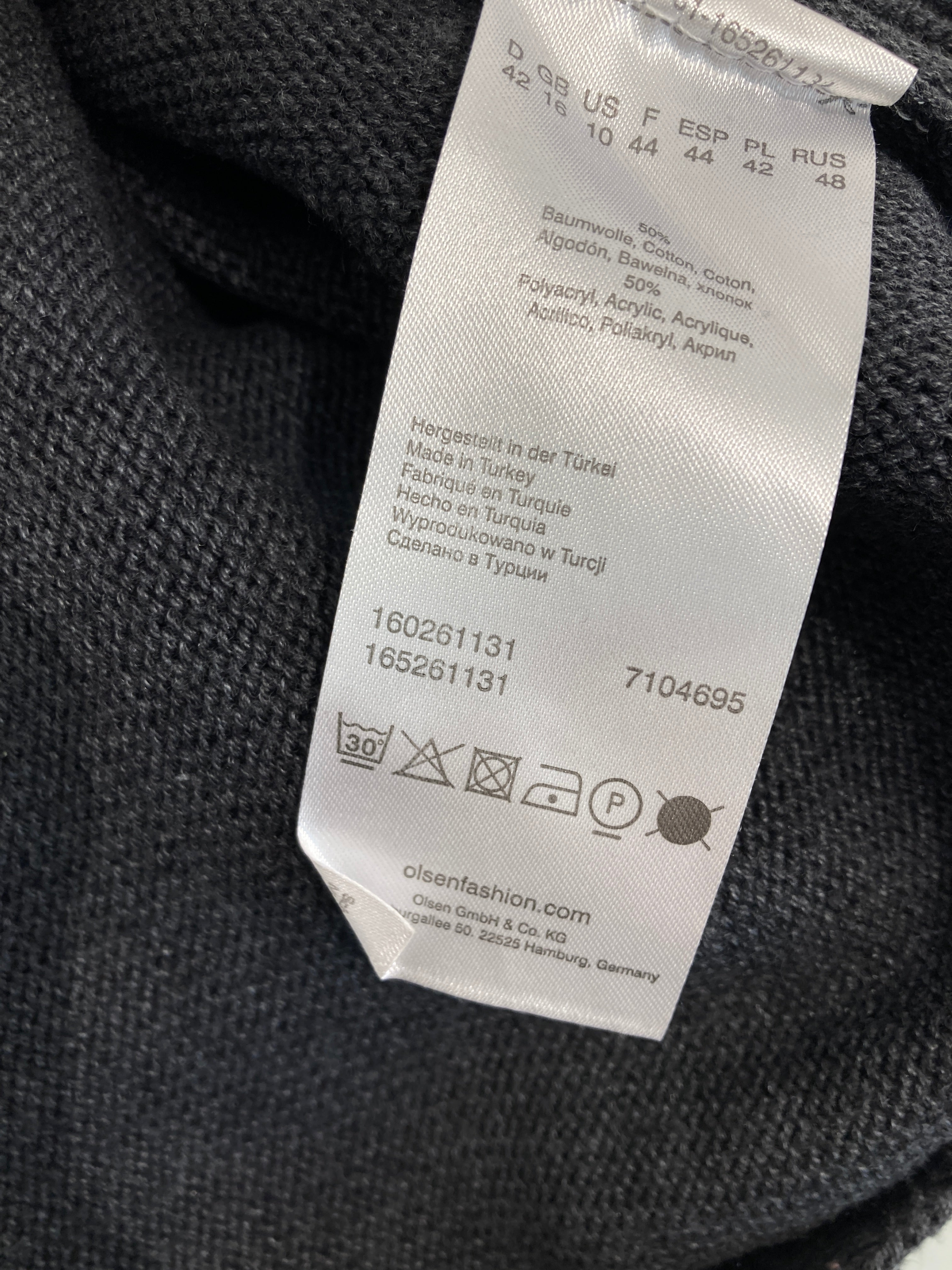 Olsen Cardigan
