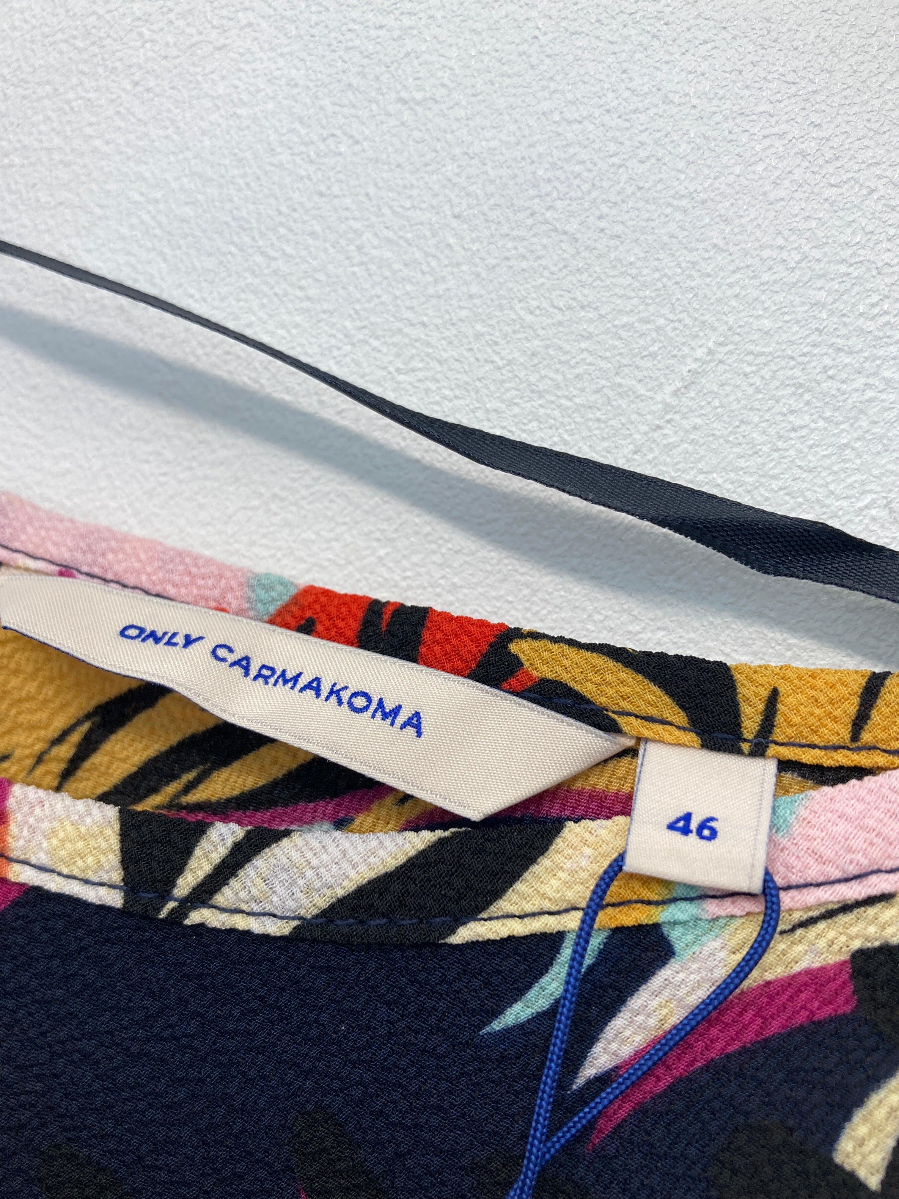 Only Carmakoma T-shirt