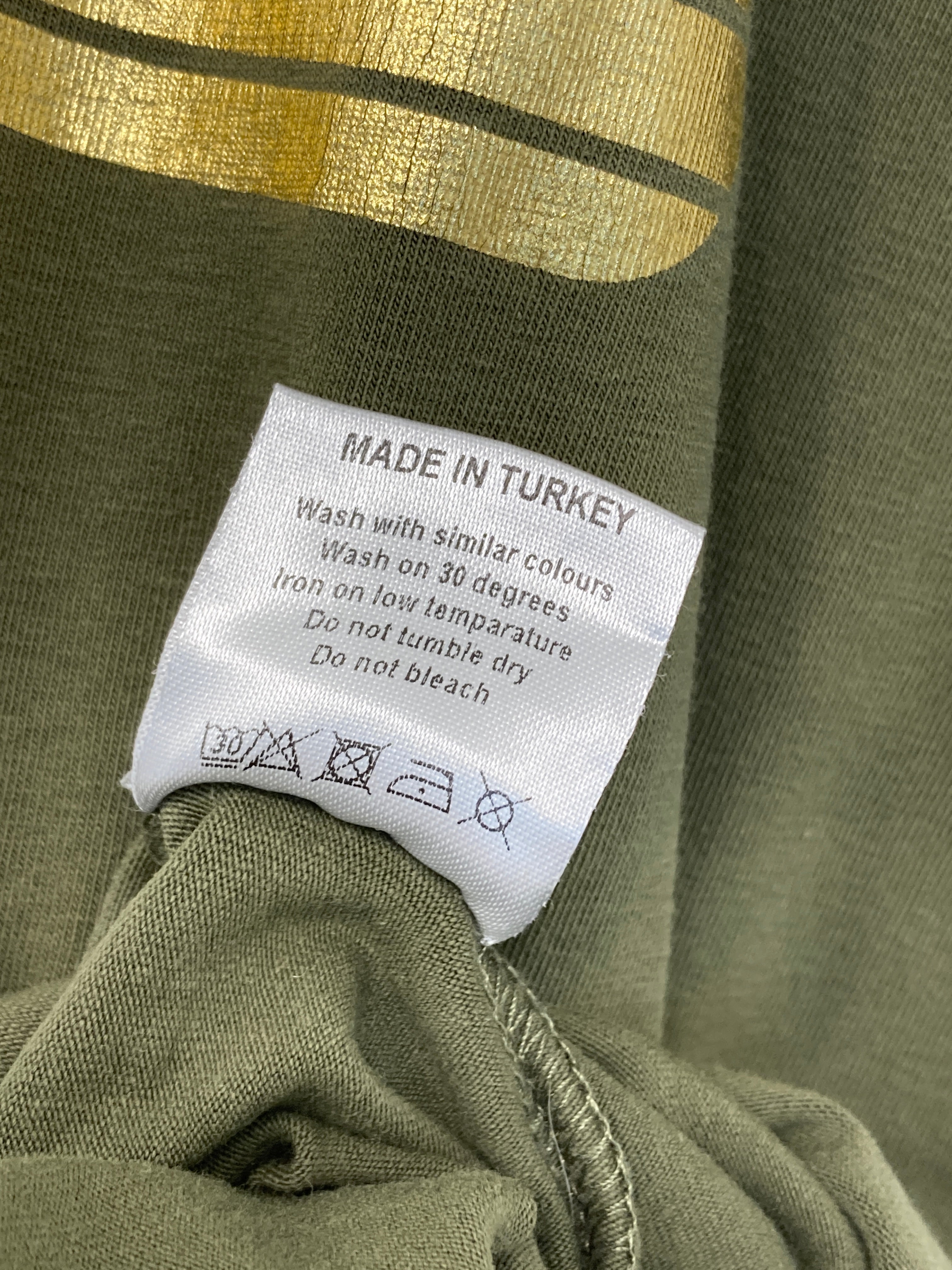 Continue T-shirt