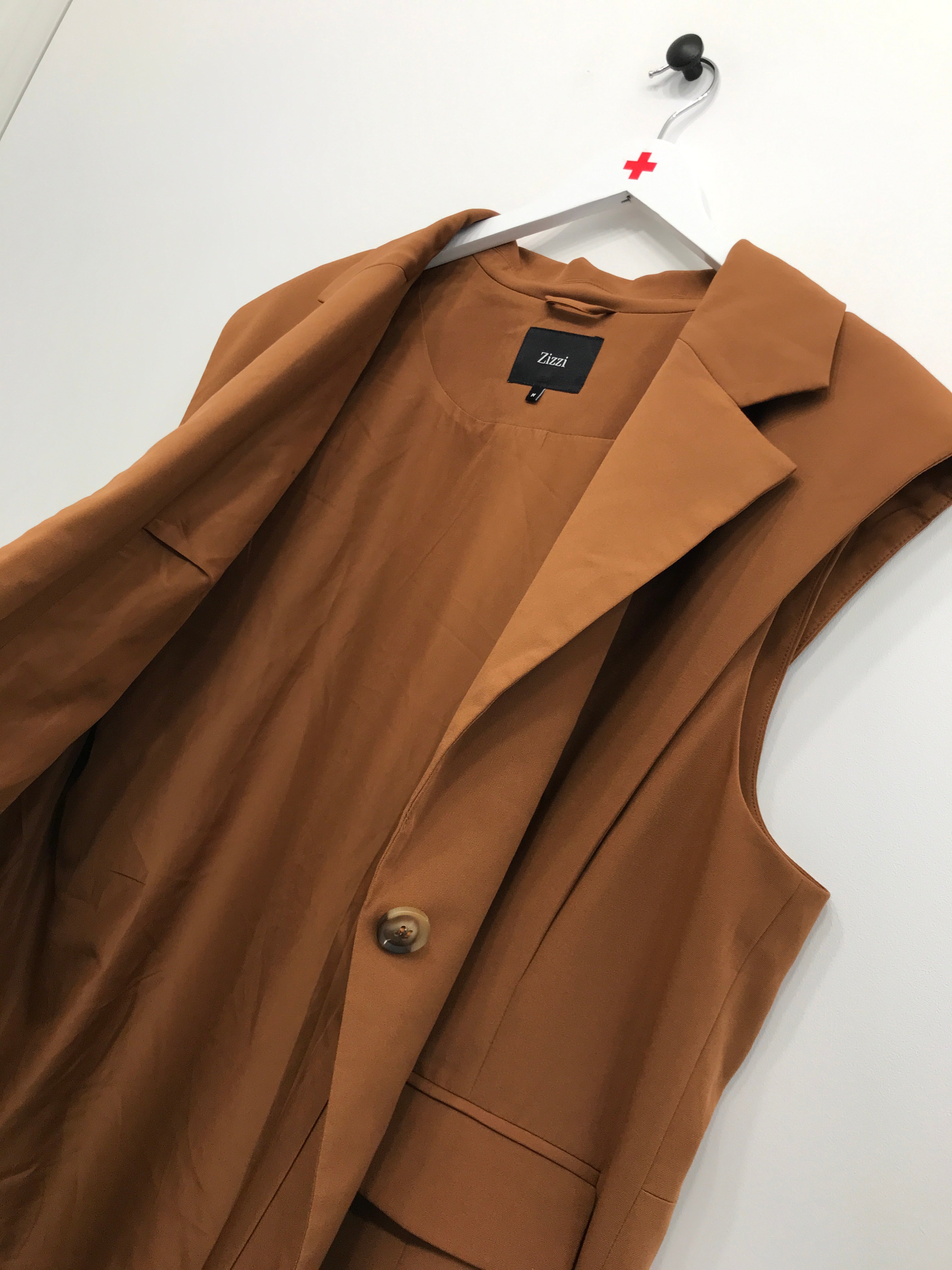 Zizi Vest