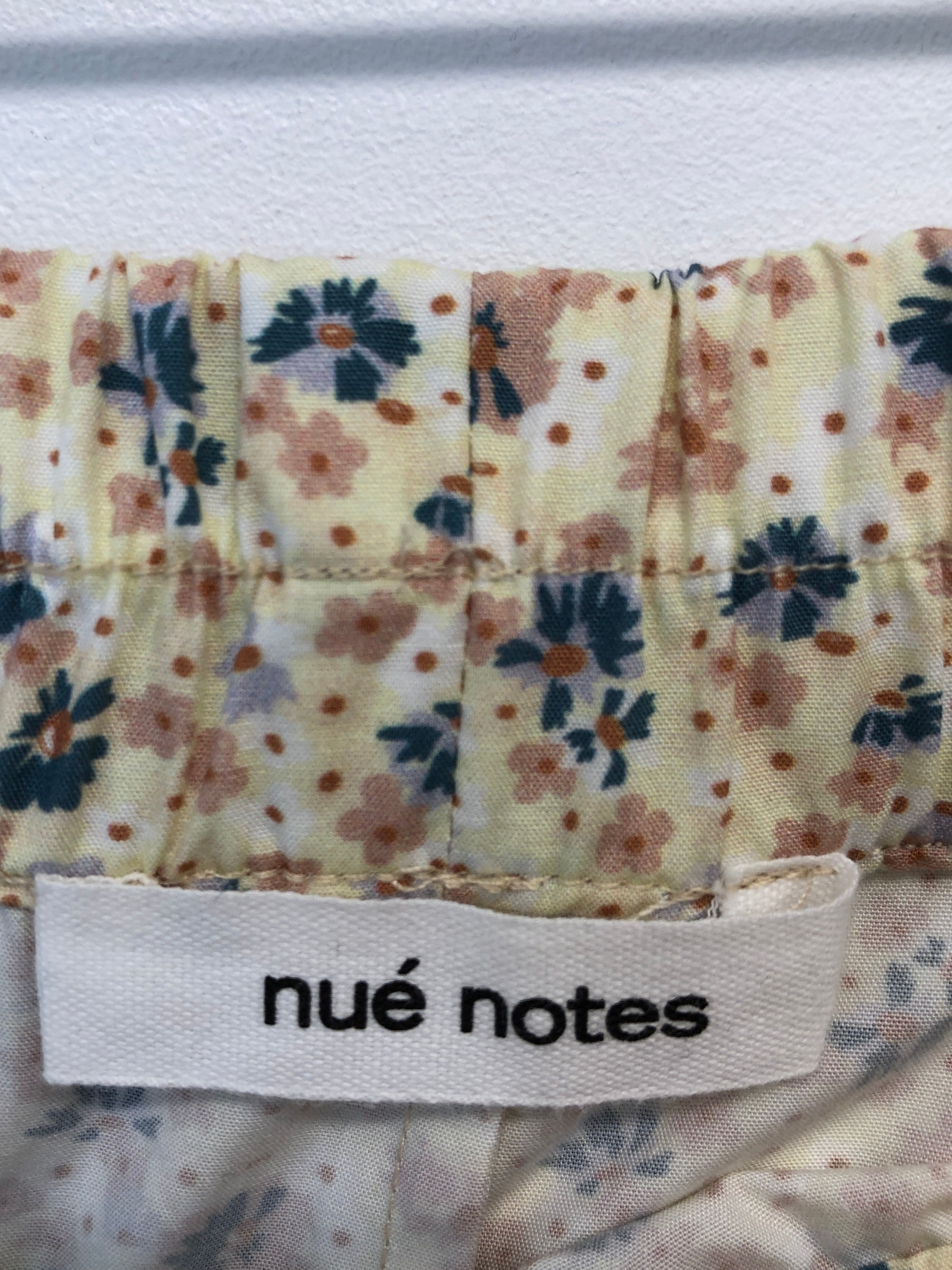 Nué Notes