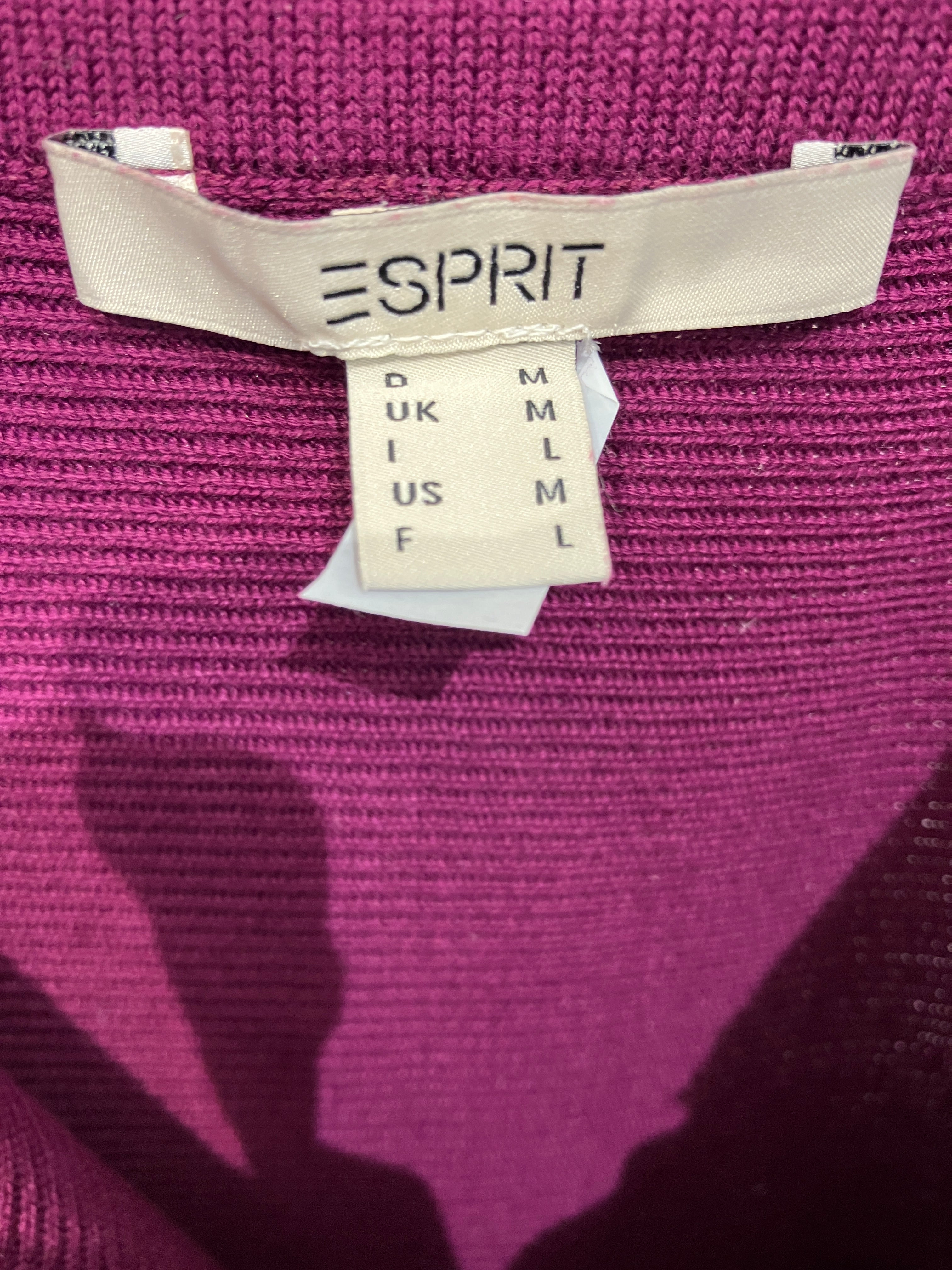 Esprit Nederdel