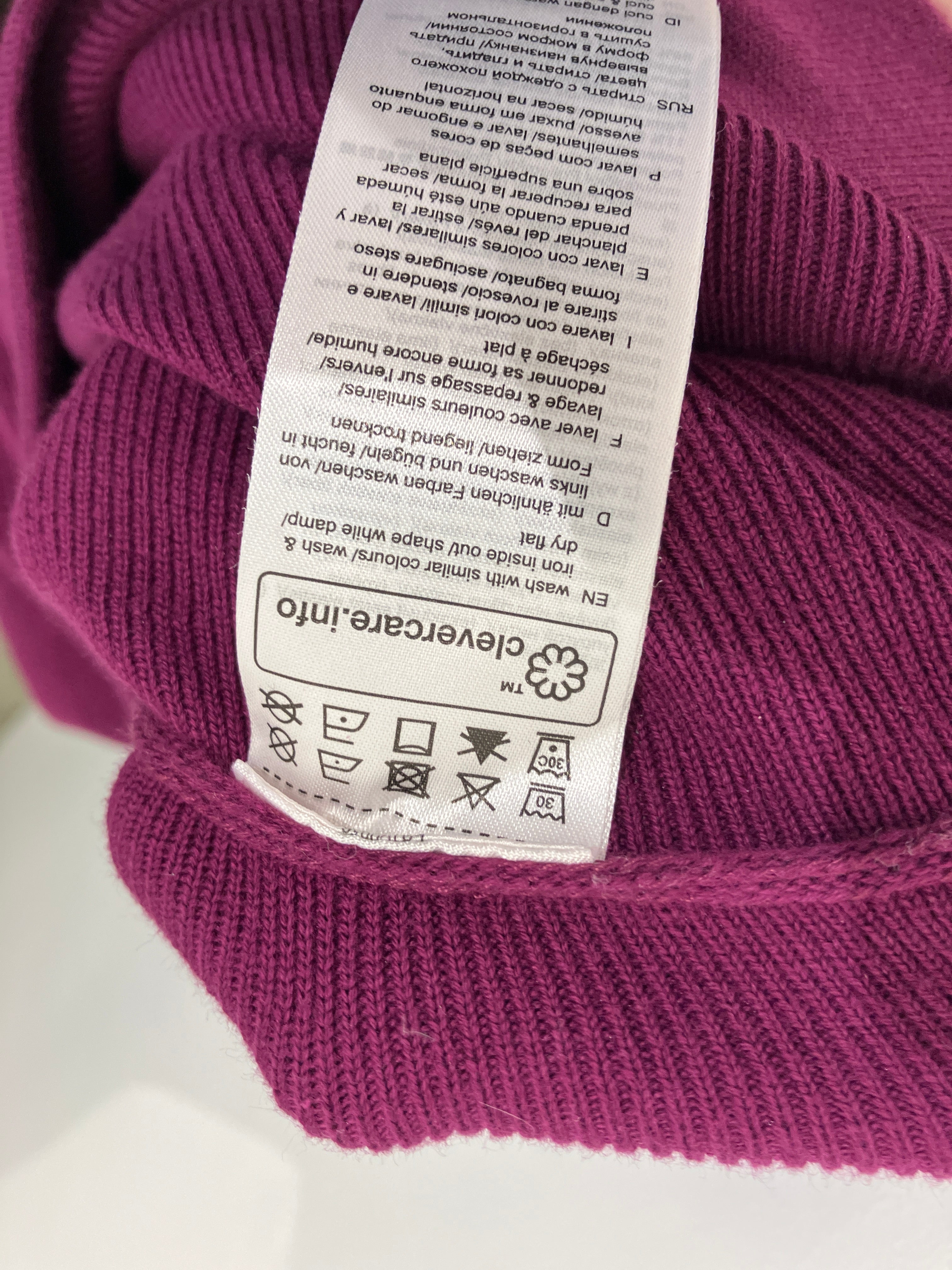 Esprit Nederdel