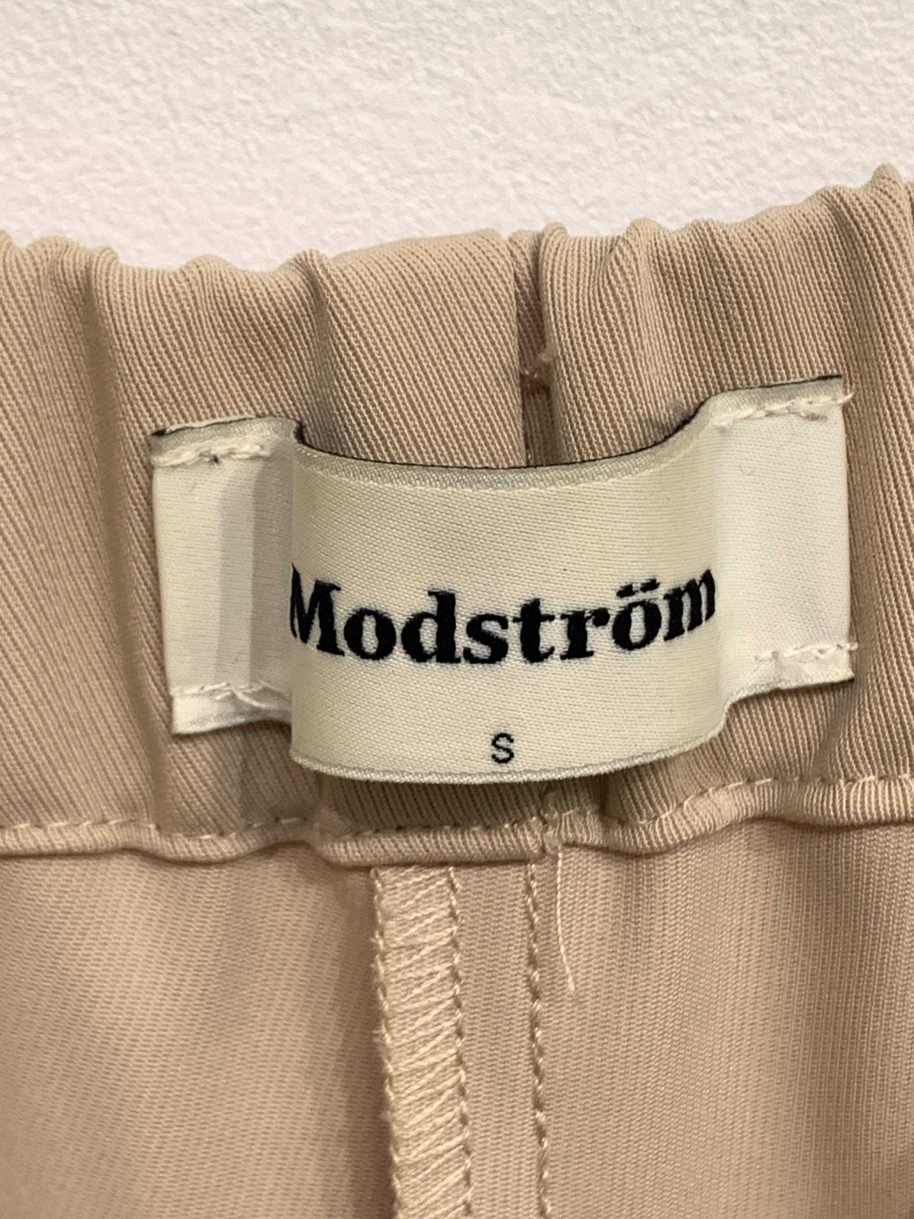 Modstrøm Bukser