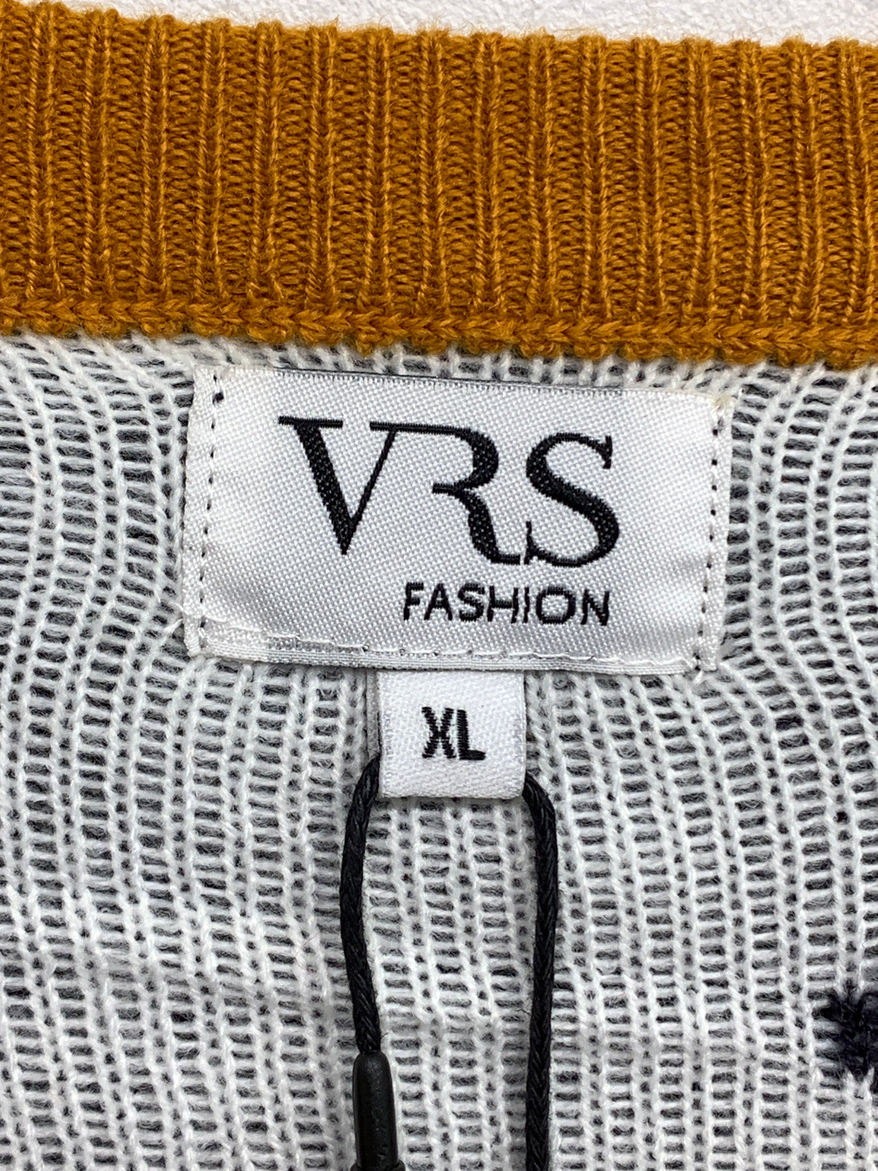 VRS Sweater