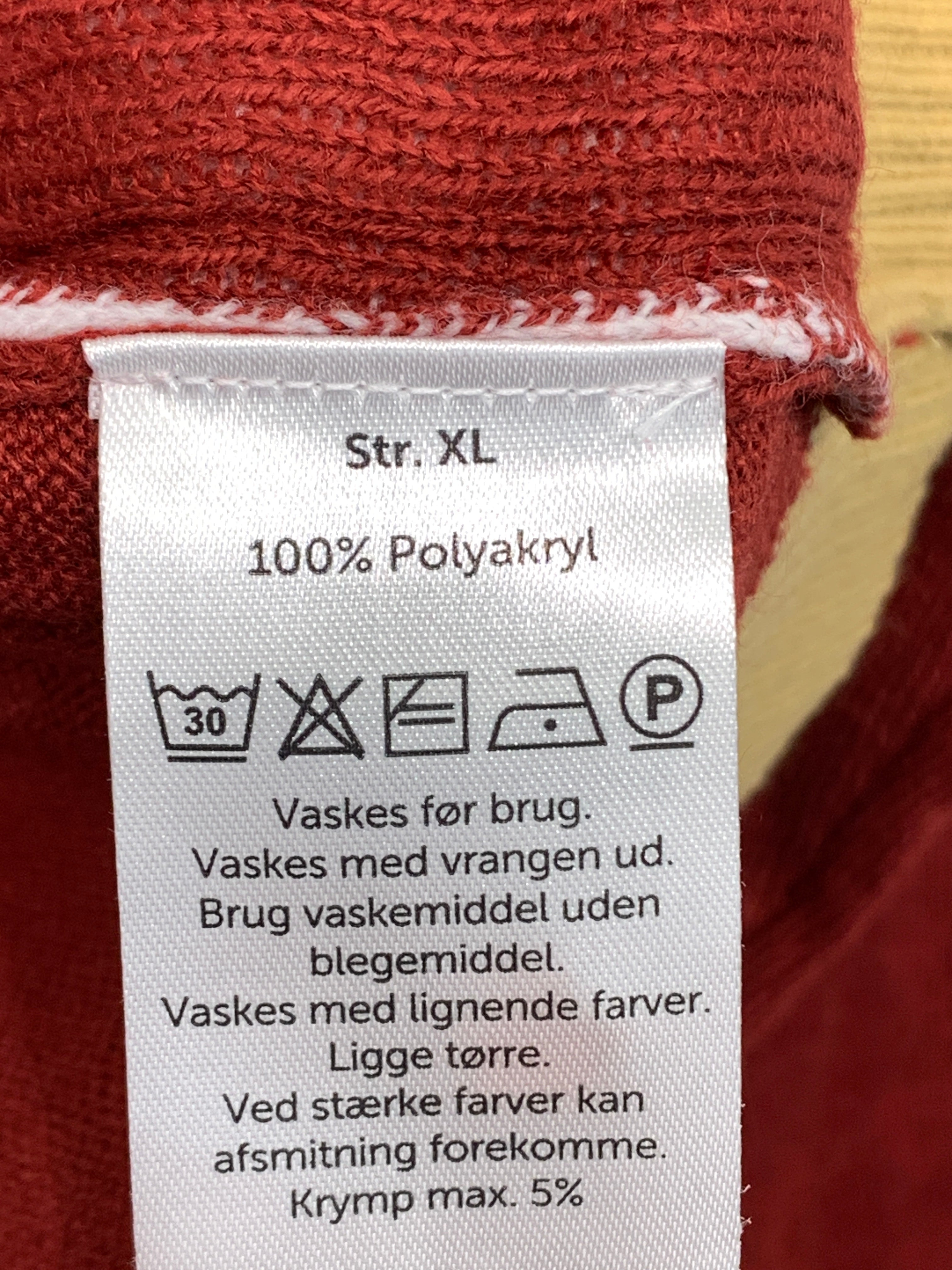 VRS Sweater