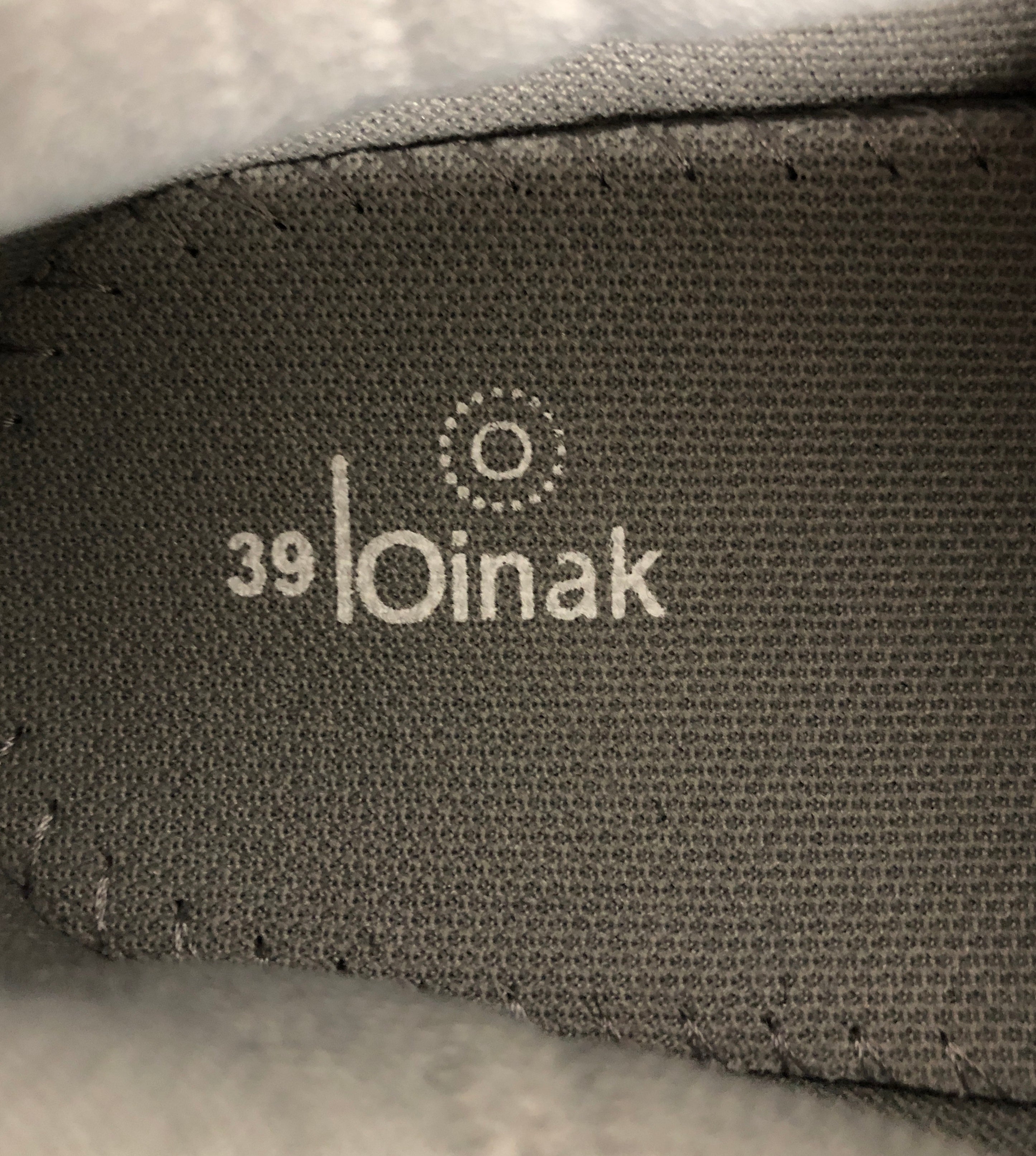 Oinak Sko