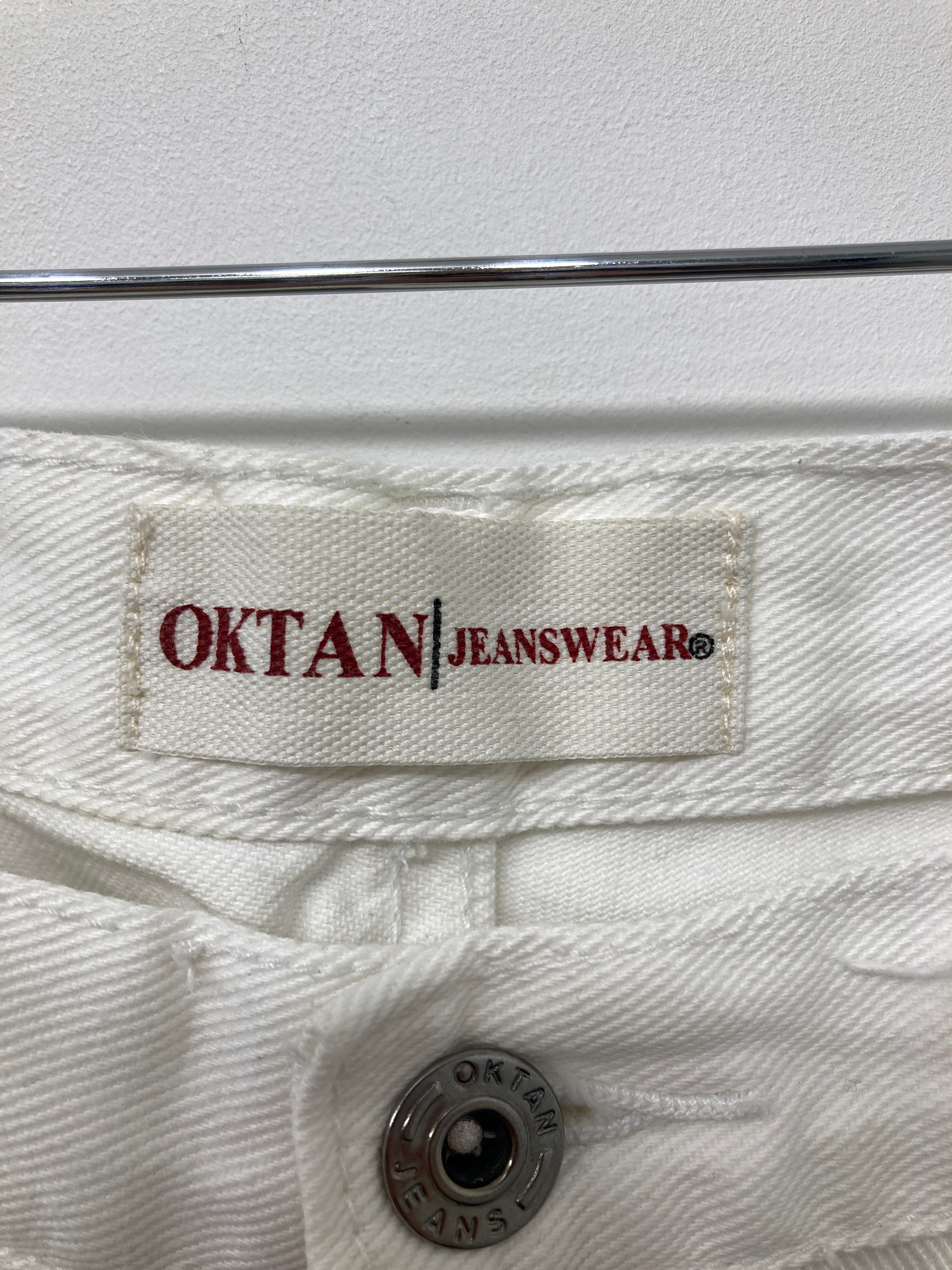 Oktan Bukser