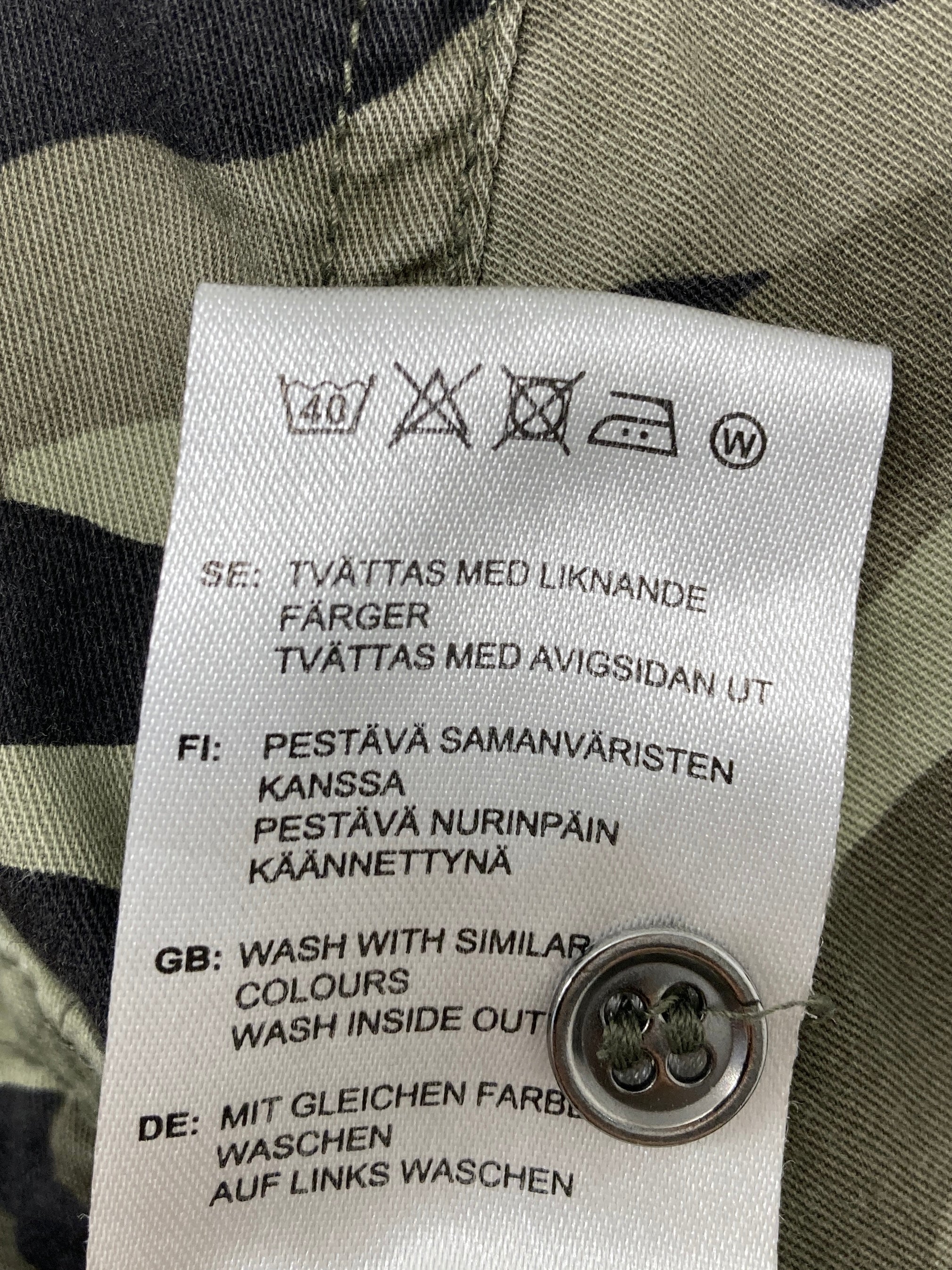 Gina Tricot Skjorte