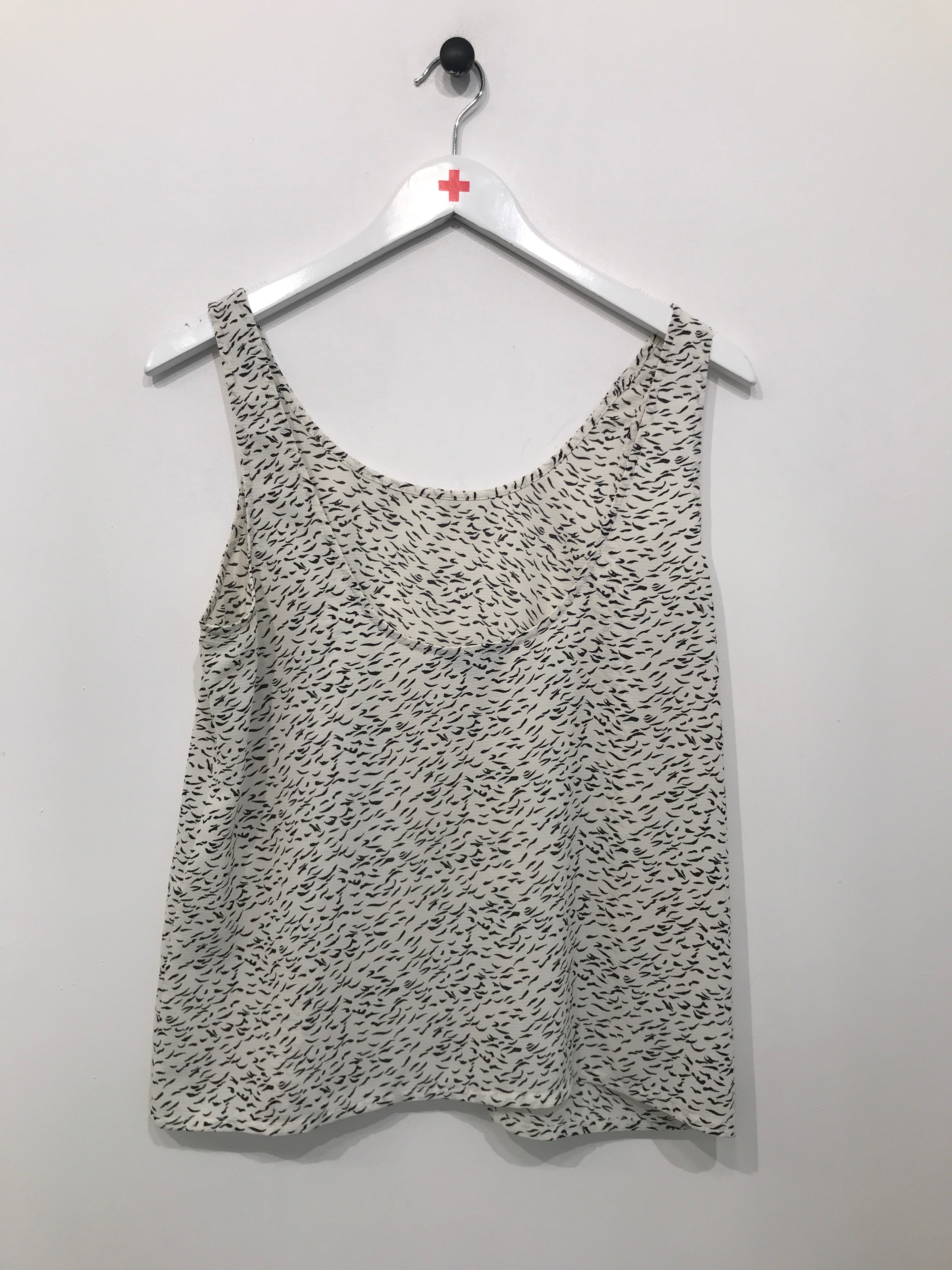 M by M Top