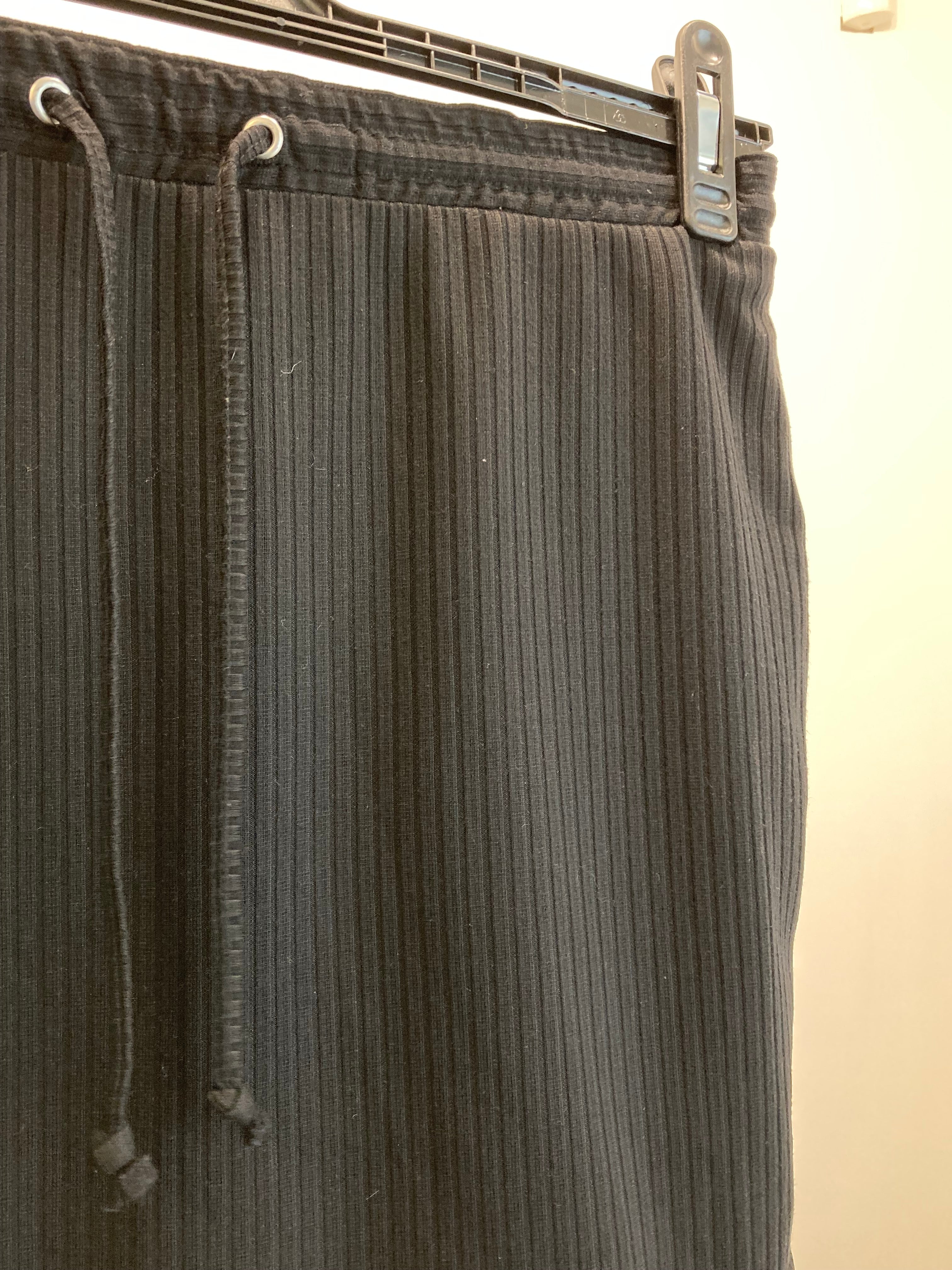 MTWTFSS Weekday Nederdel