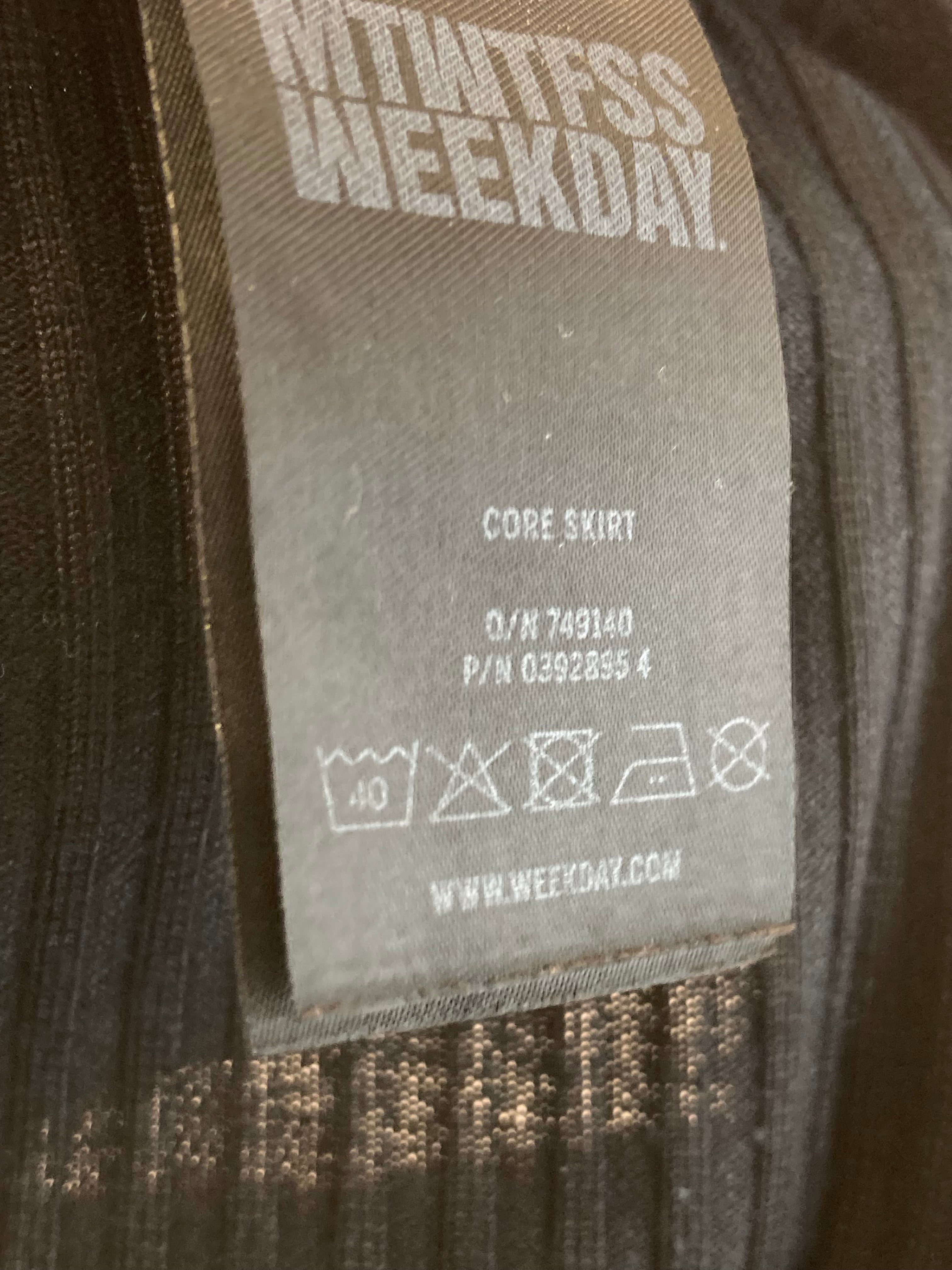 MTWTFSS Weekday Nederdel