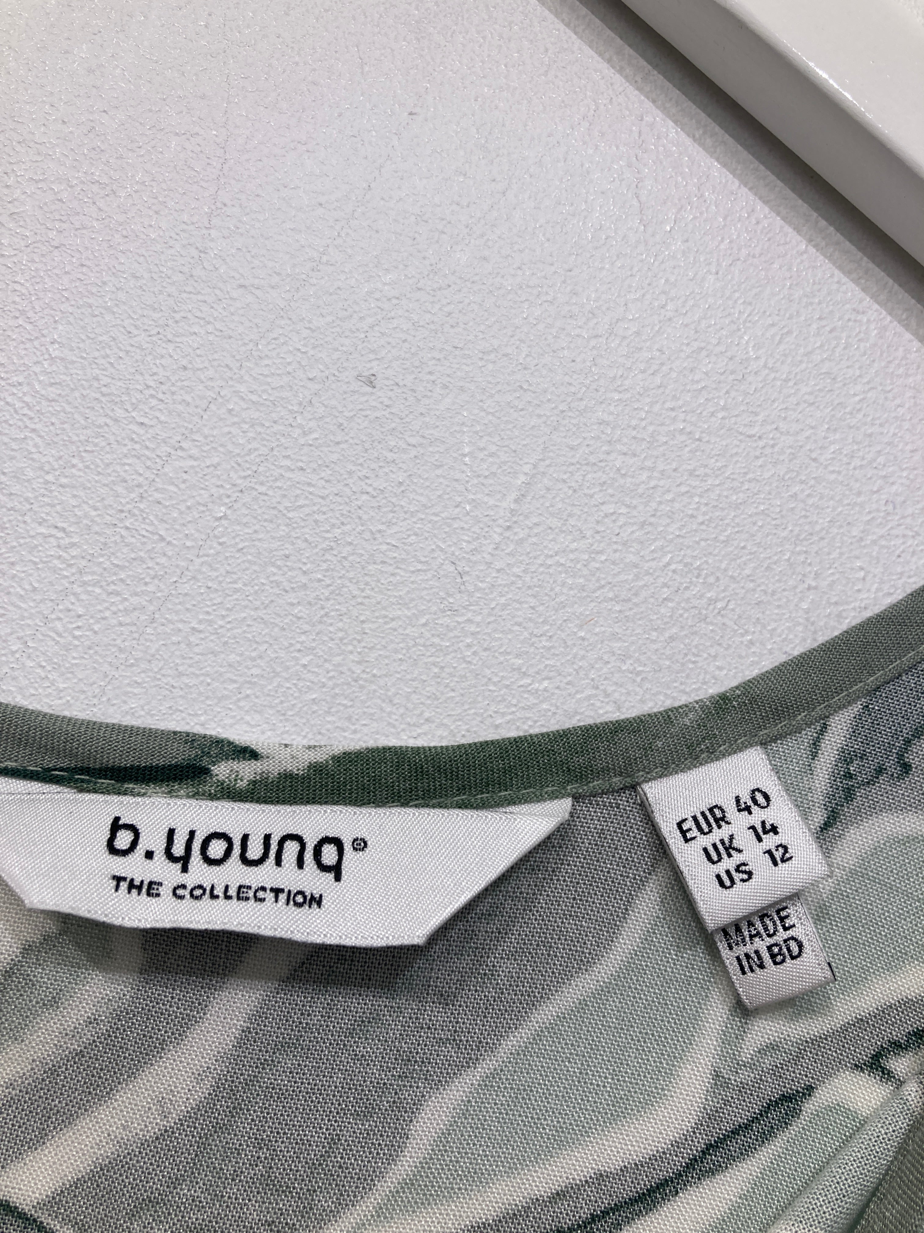 B Young Bluse
