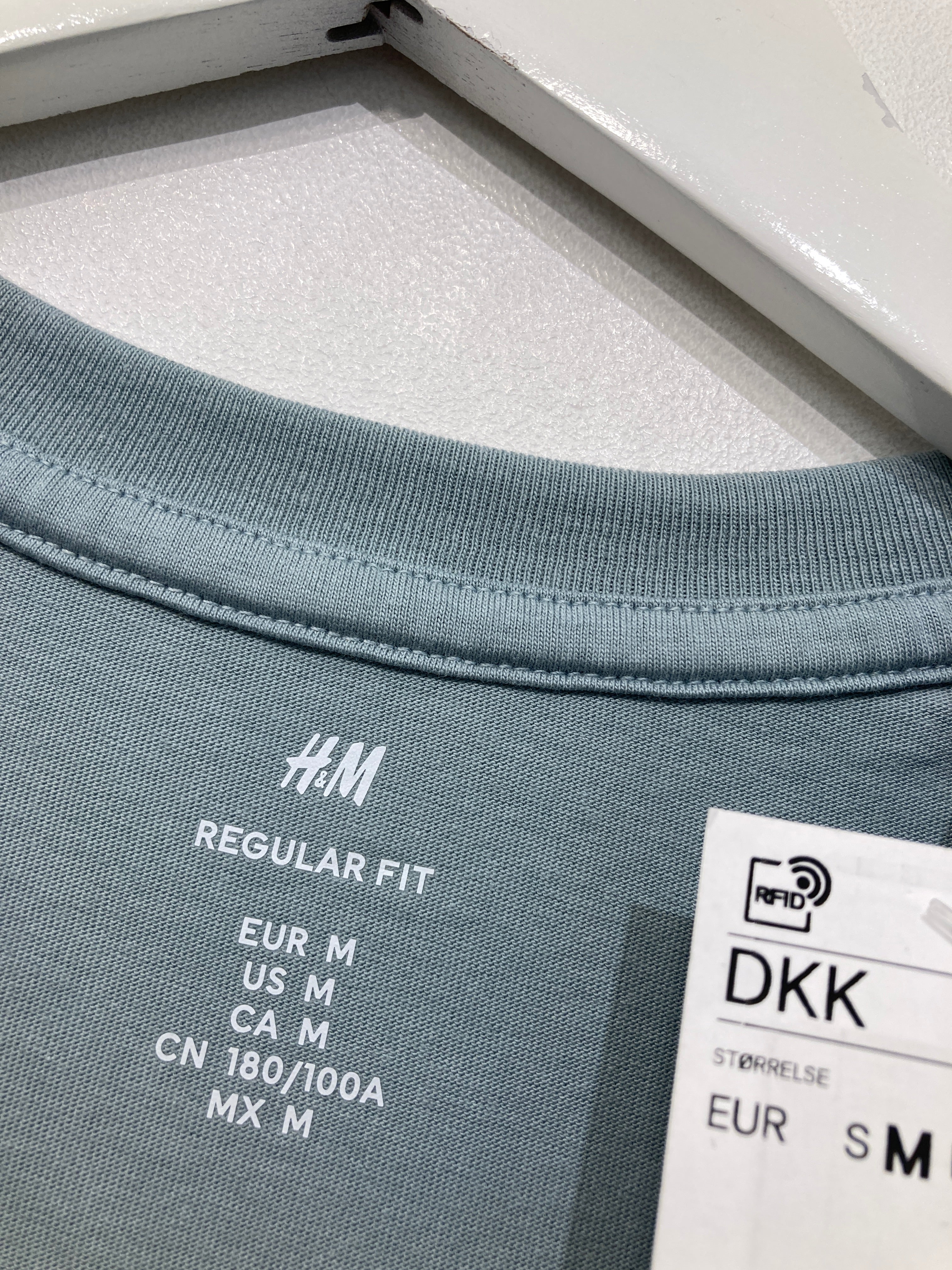 H&M T-shirt