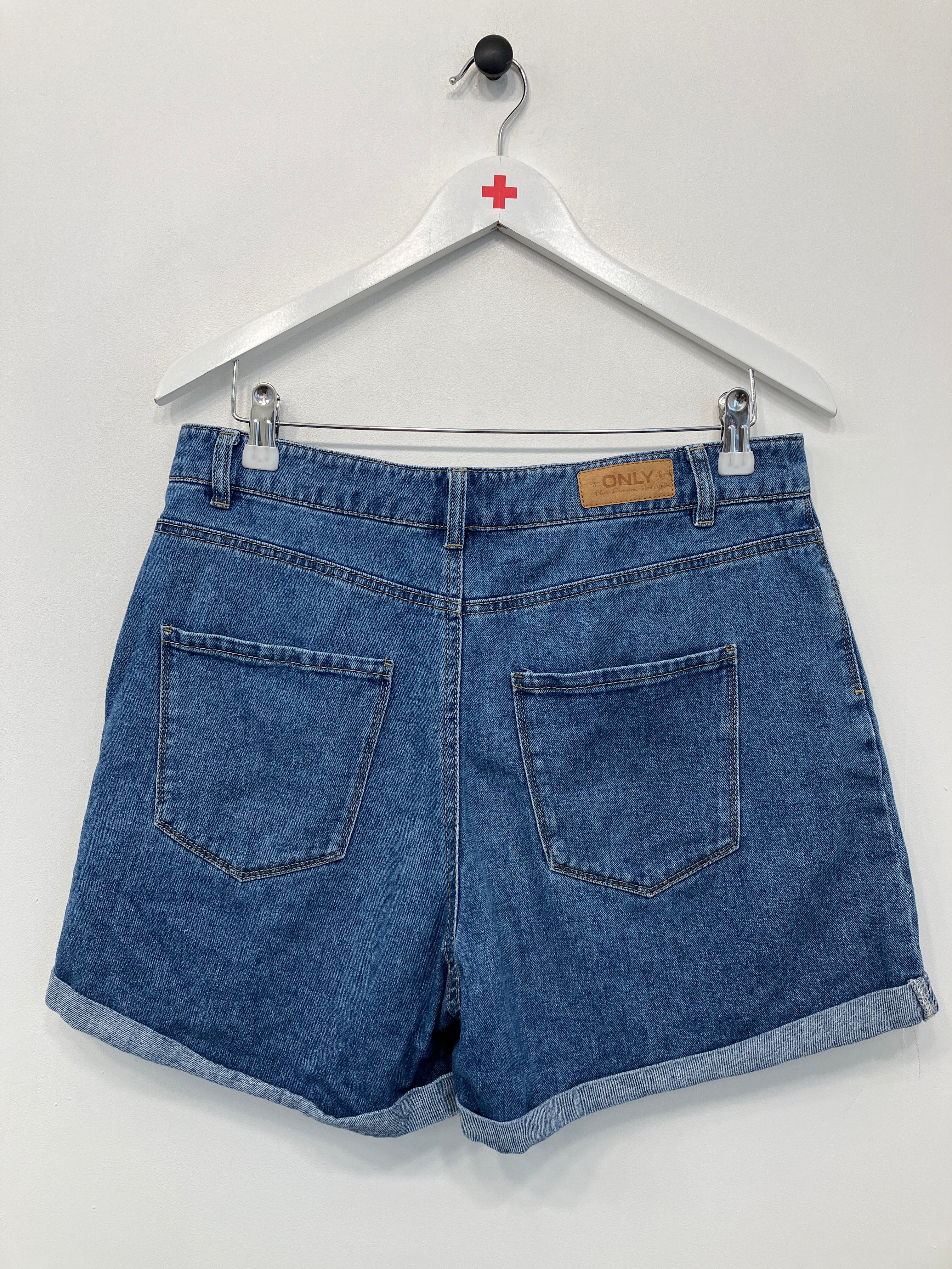 Only Shorts