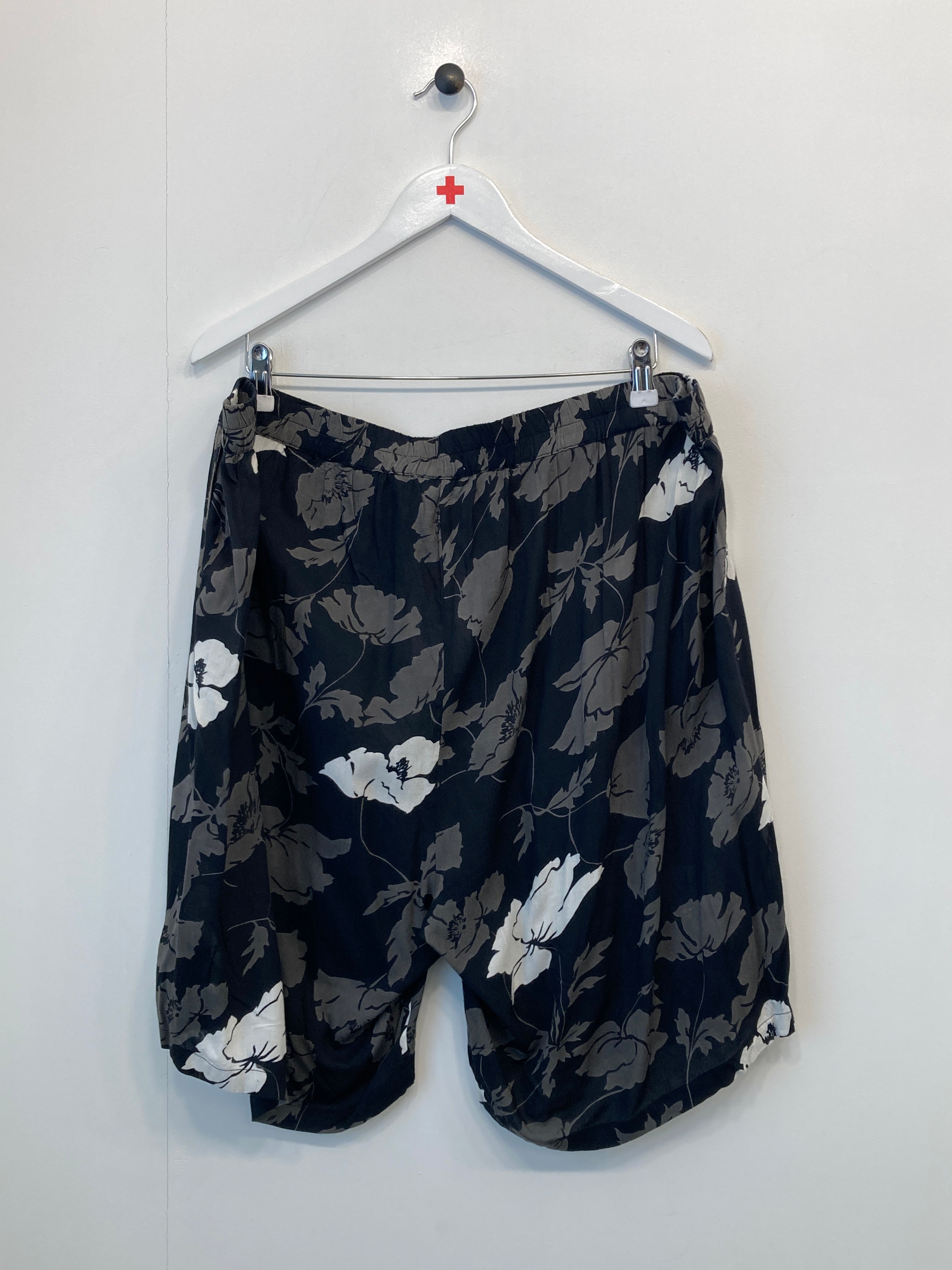 Zhenzi Shorts