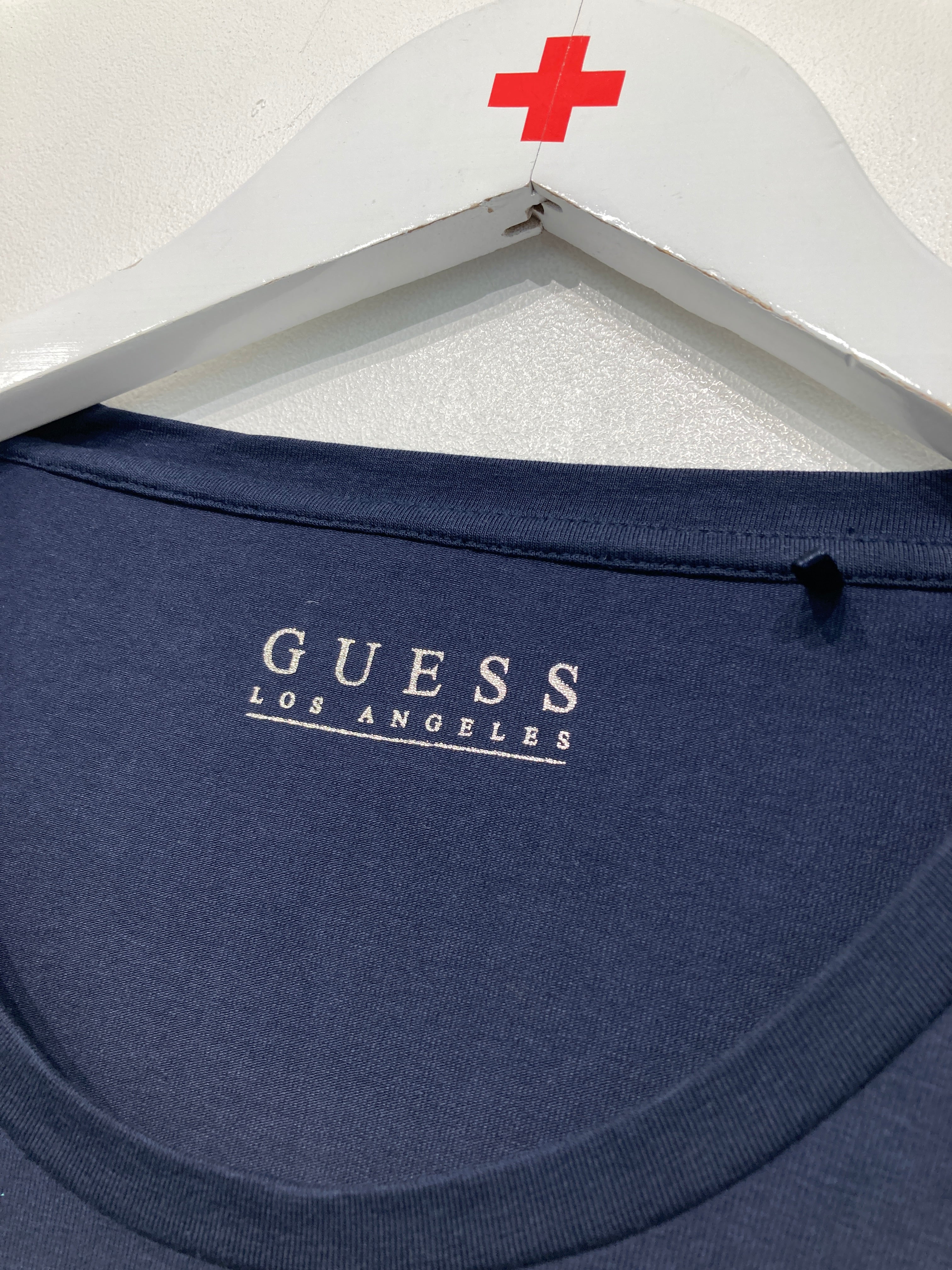 Guess T-shirt
