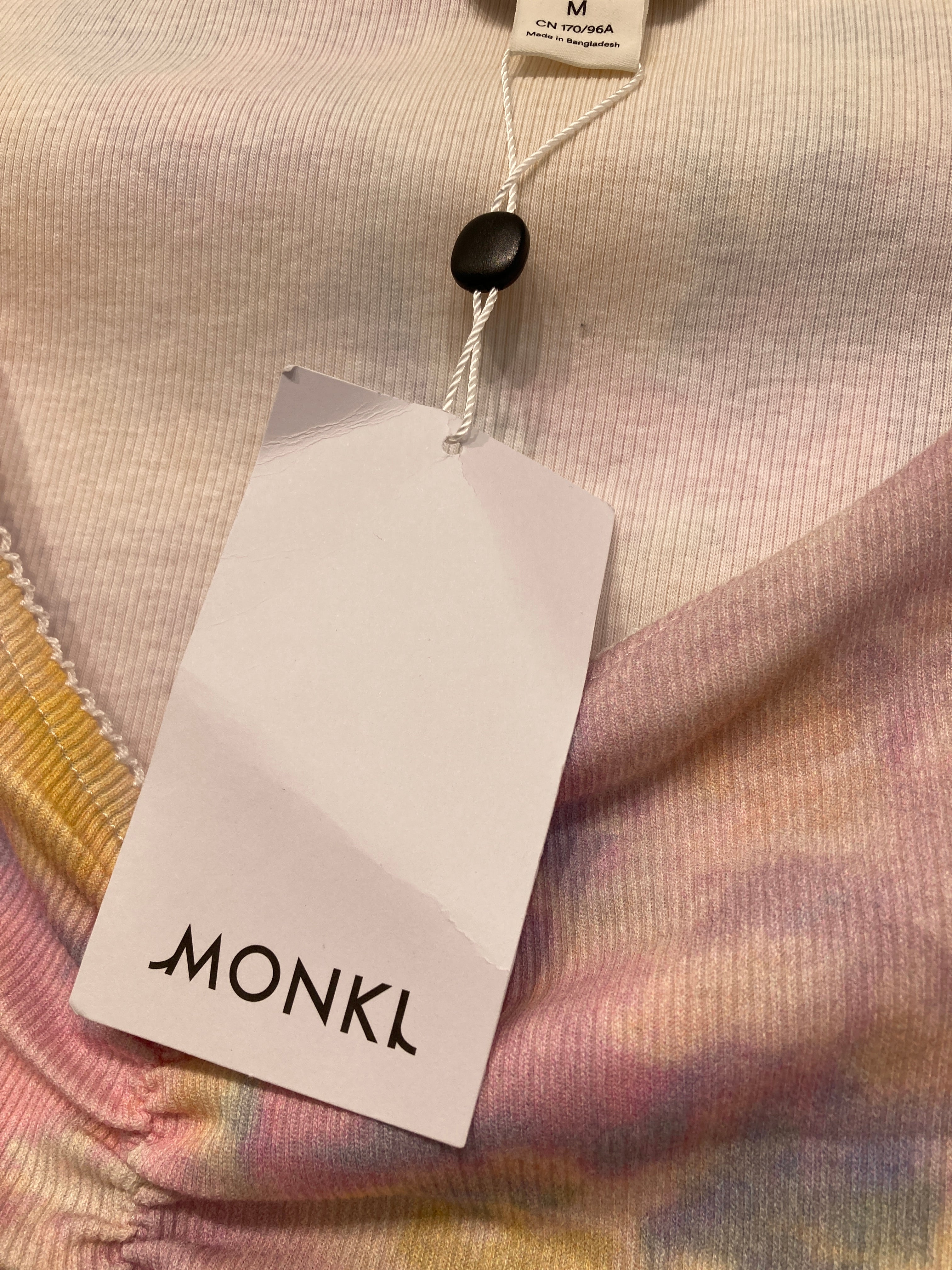 Monki Top