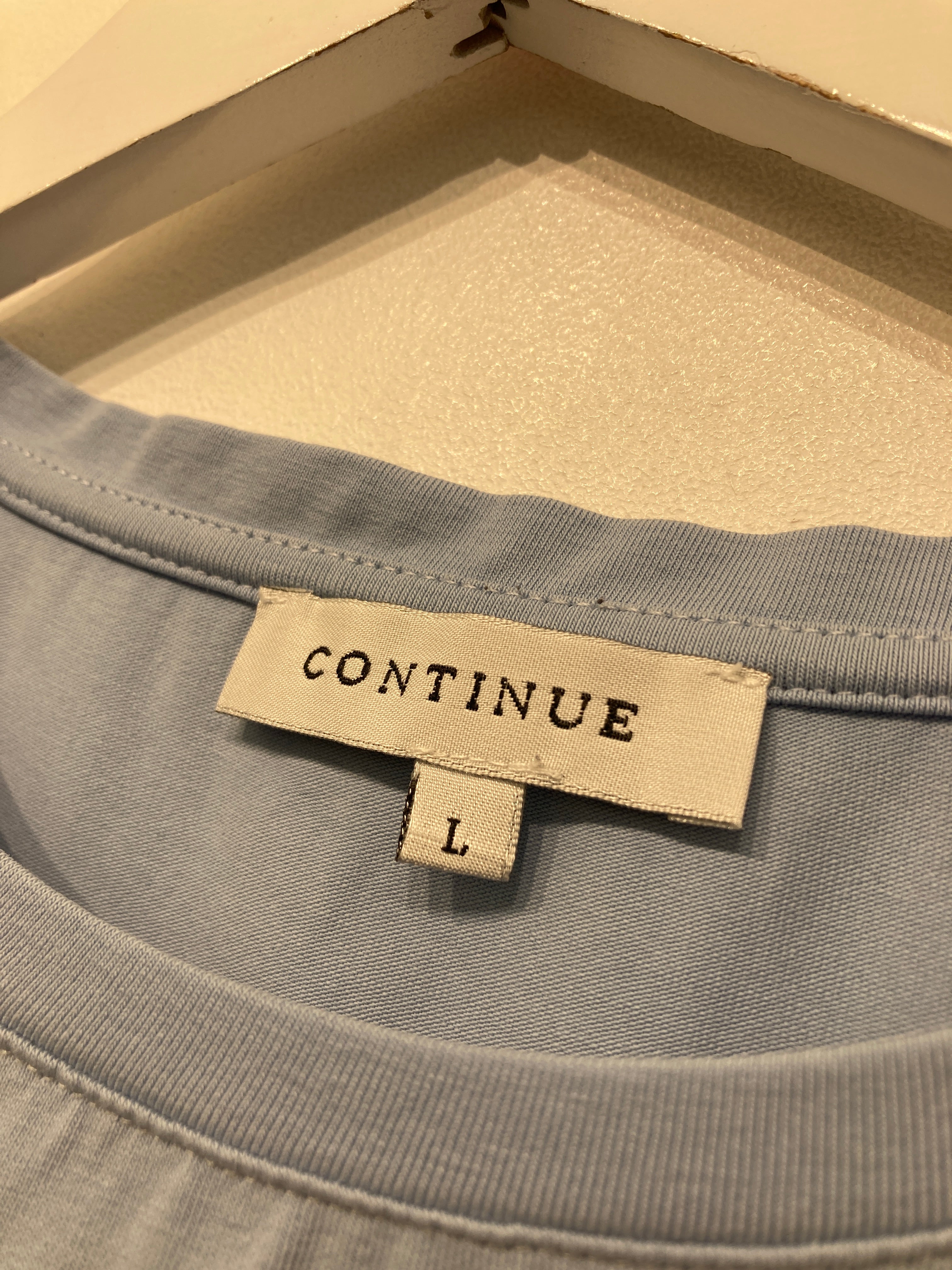 Continue T-shirt