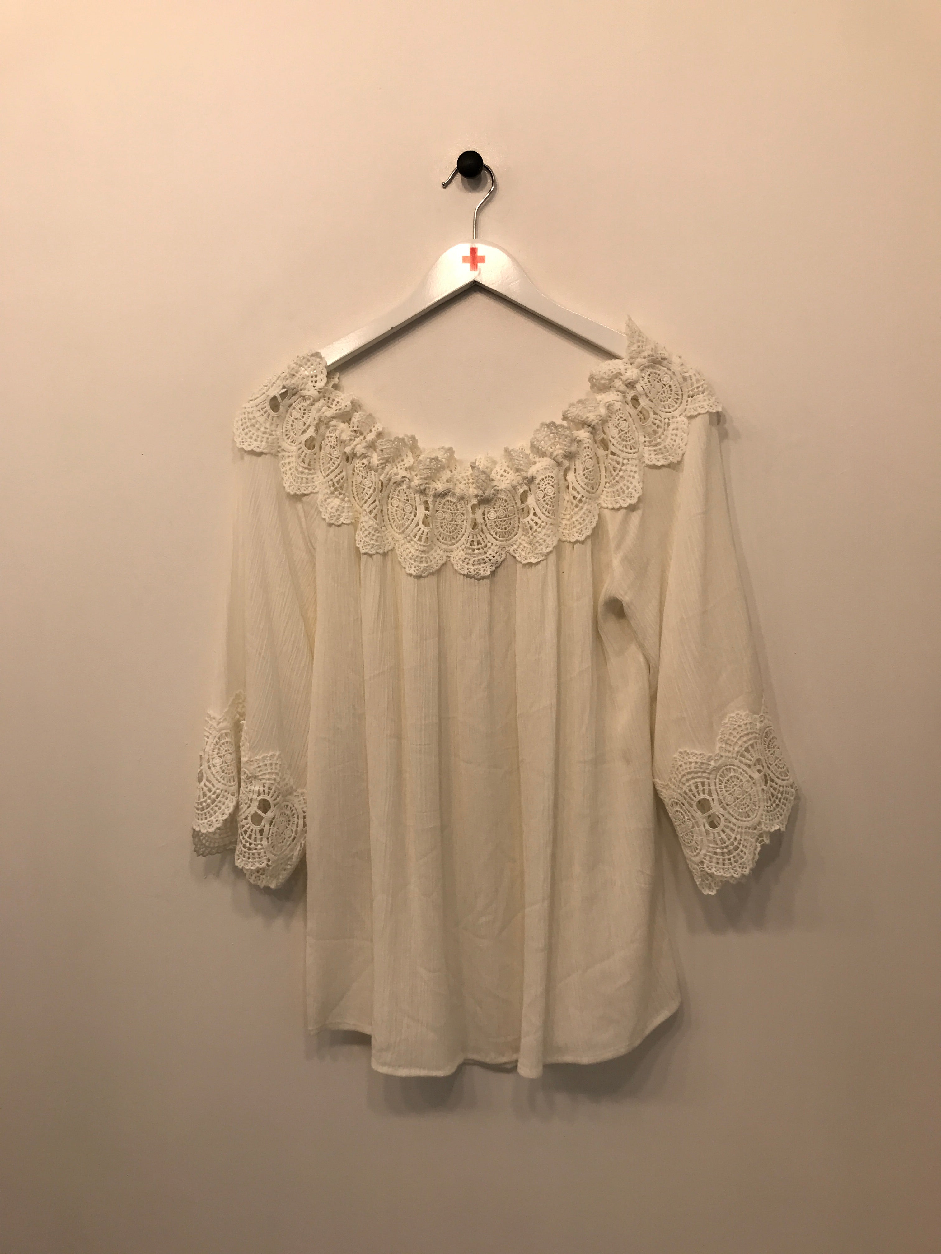 Cream Bluse