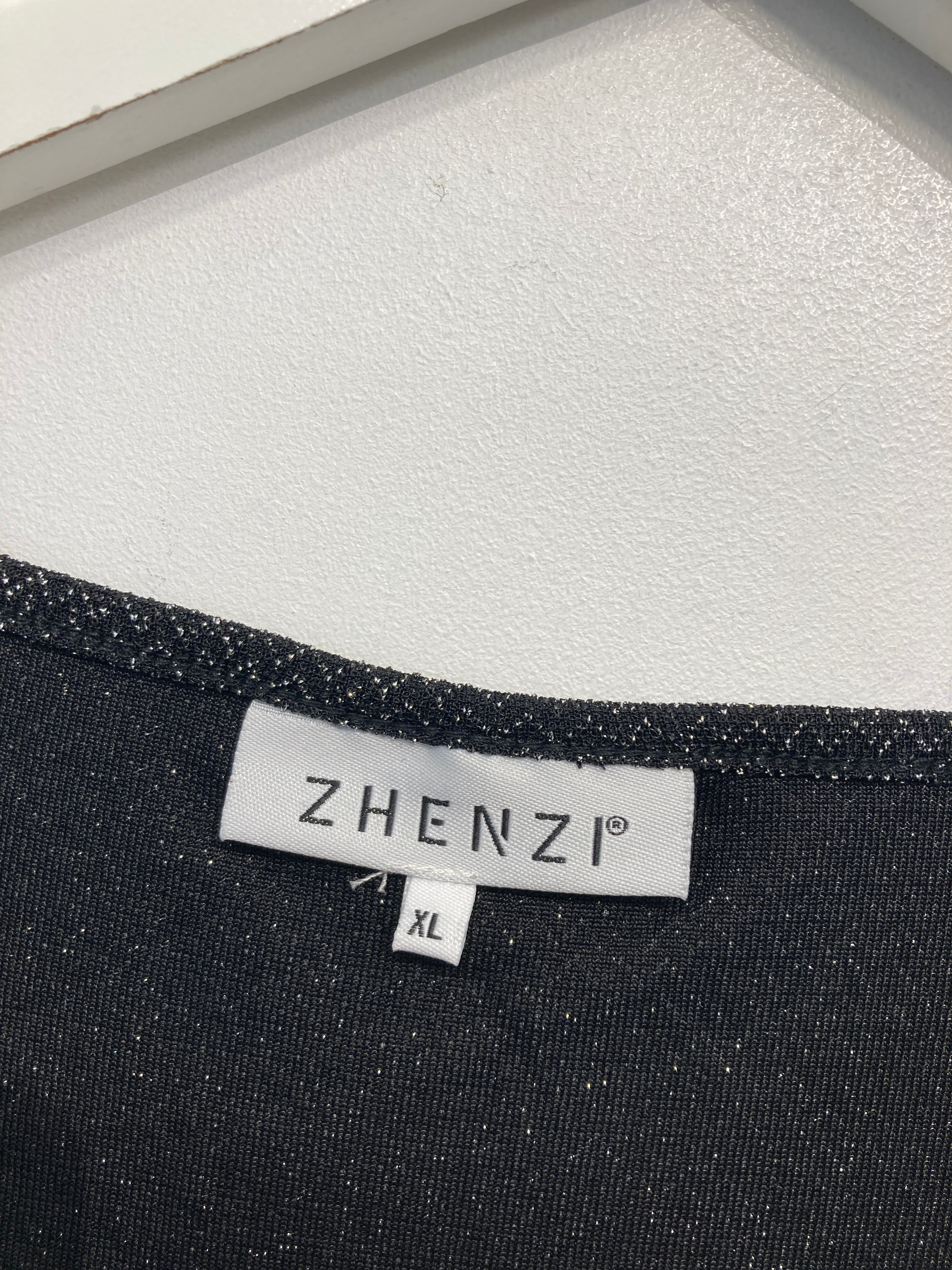 Zhenzi Top