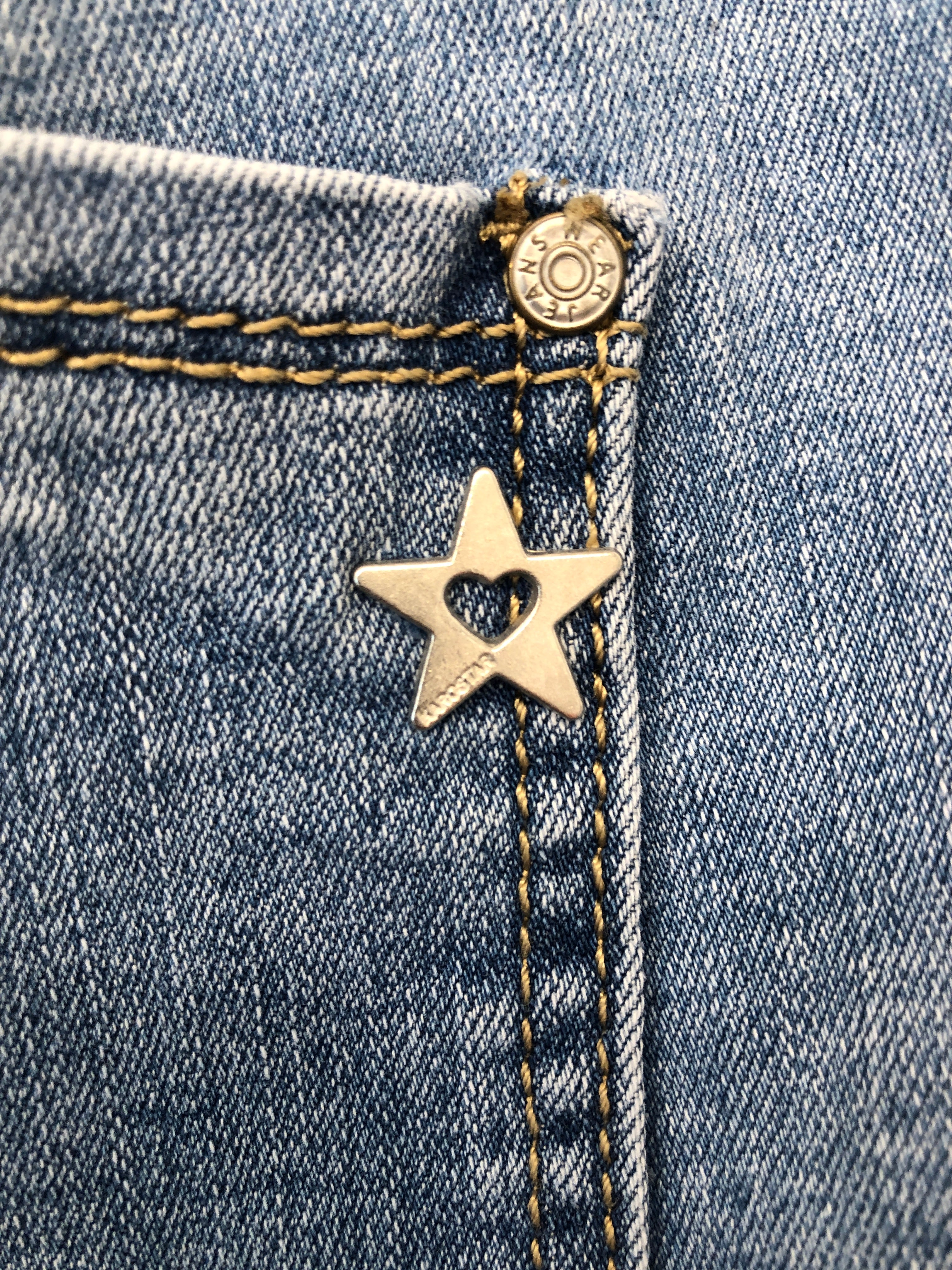 Karostar Bukser