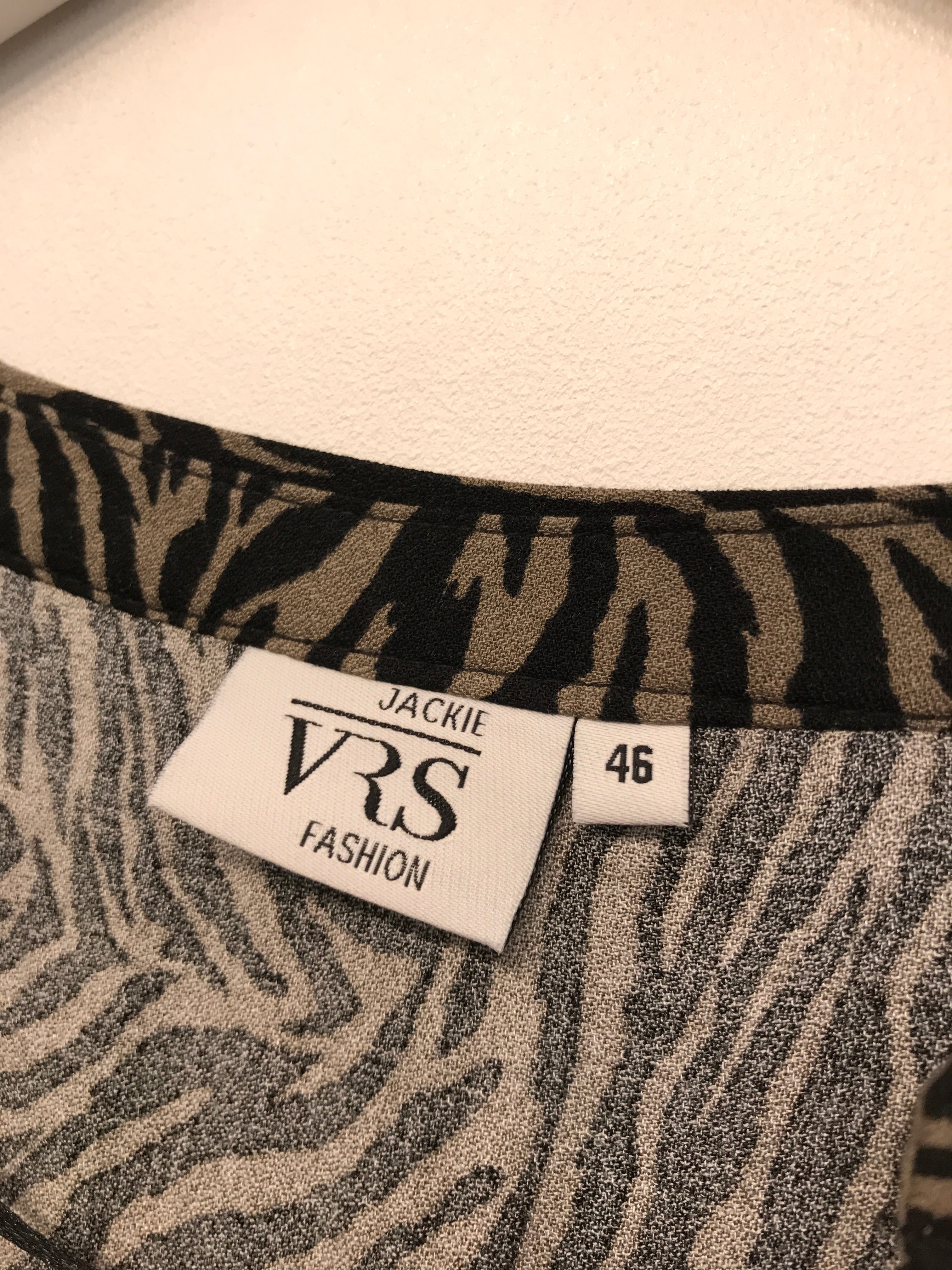 VRS Jackie Bluse