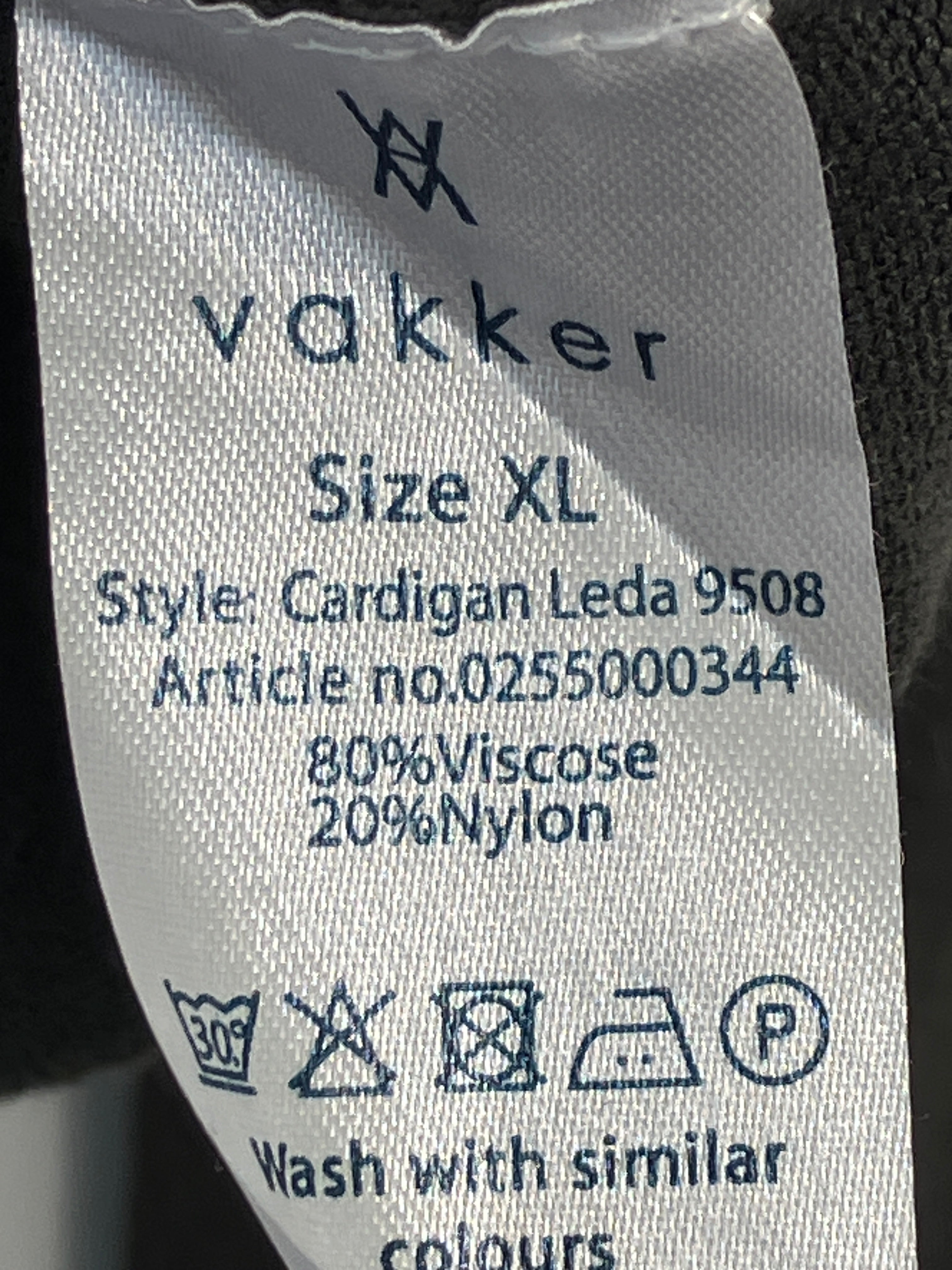 Vakker Cardigan