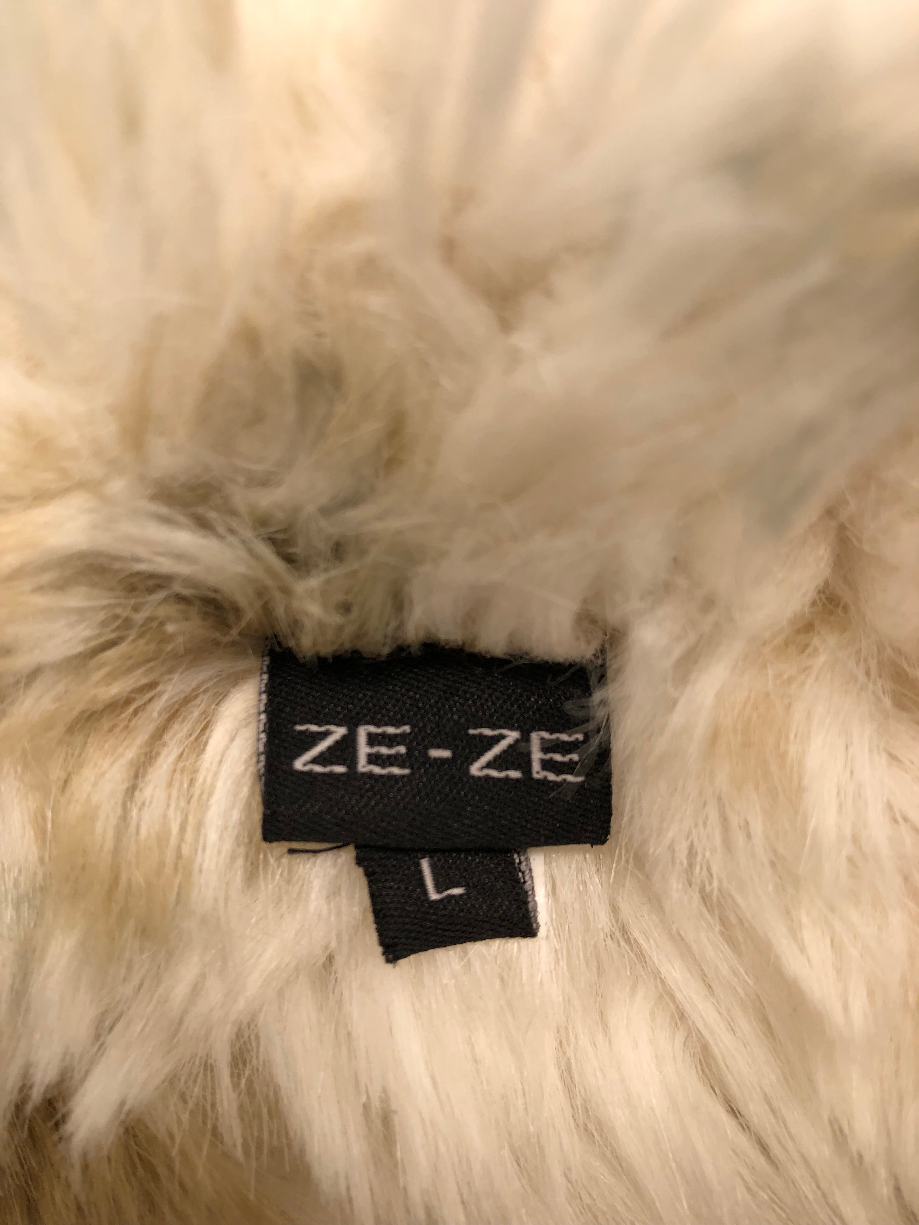 Ze-Ze Vest