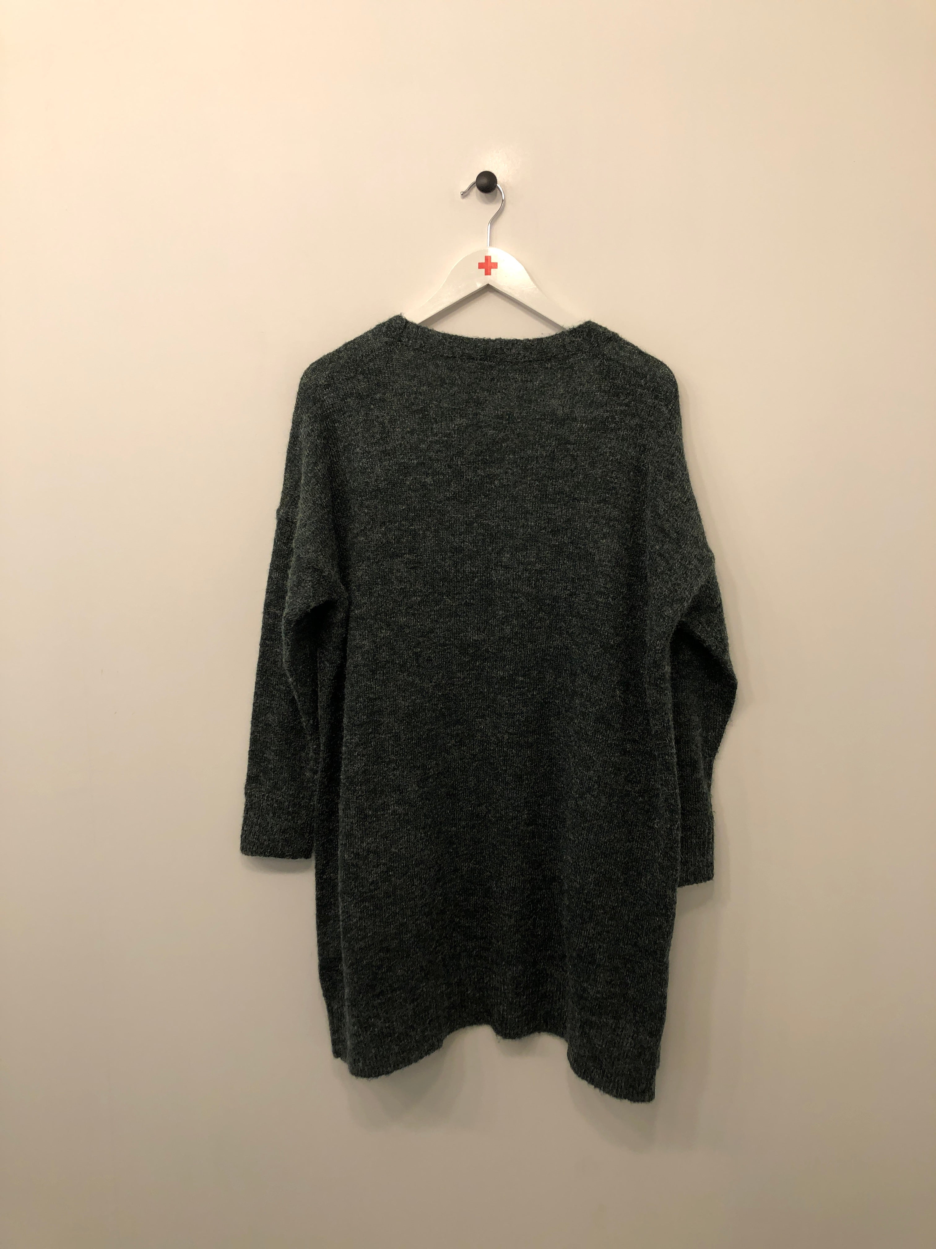Vila Cardigan