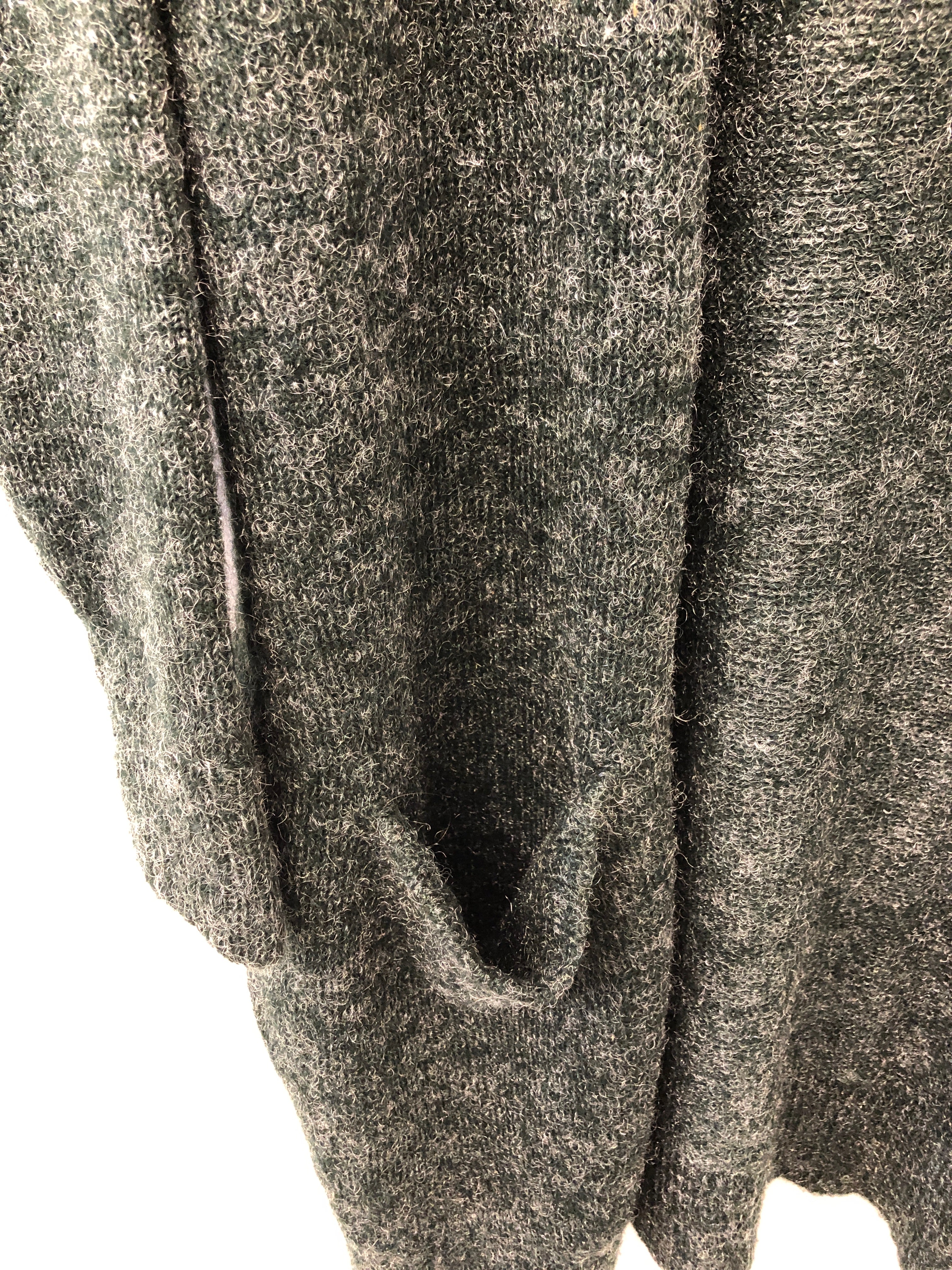 Vila Cardigan