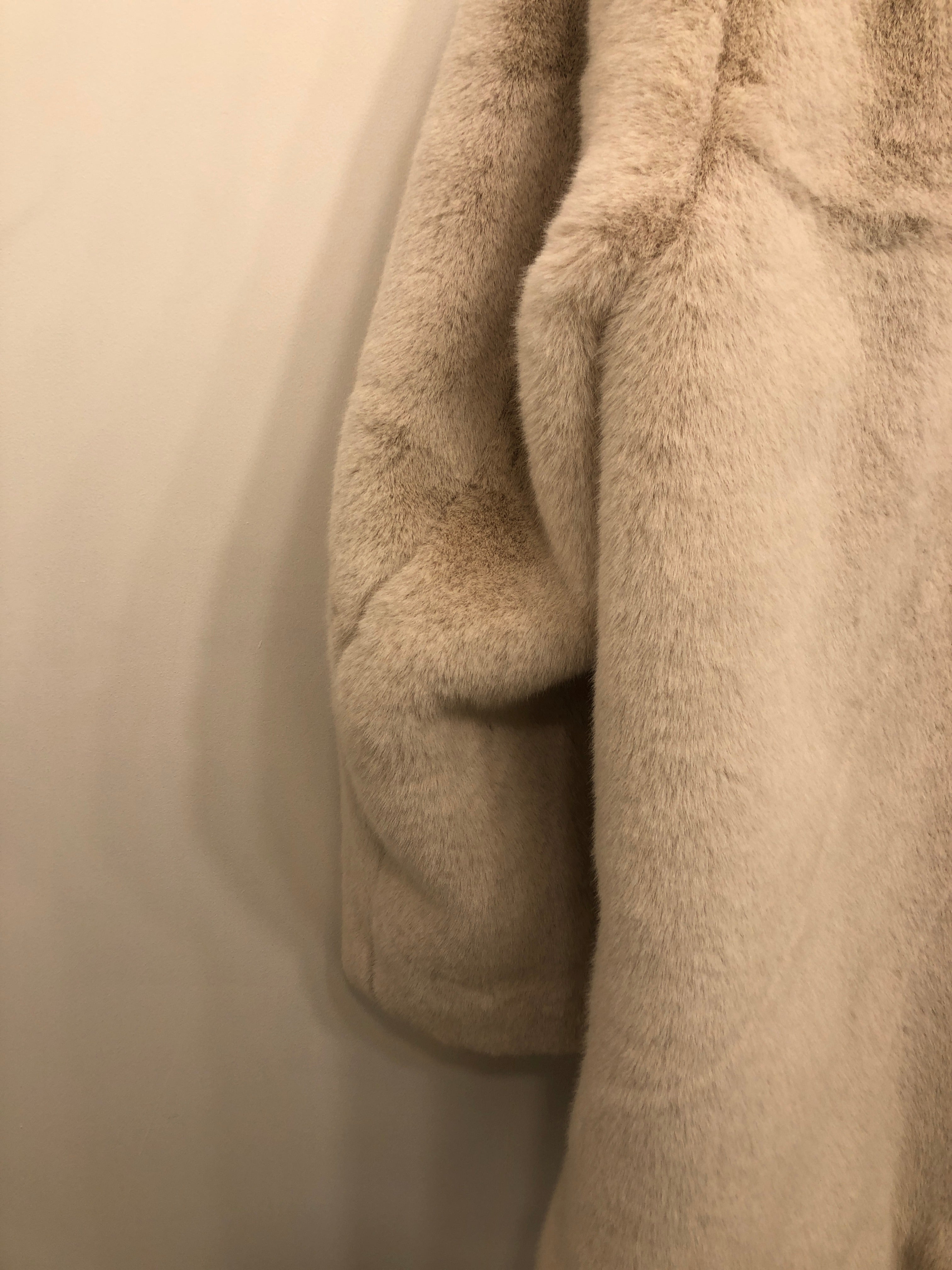 H&M Fake Pels Jakke