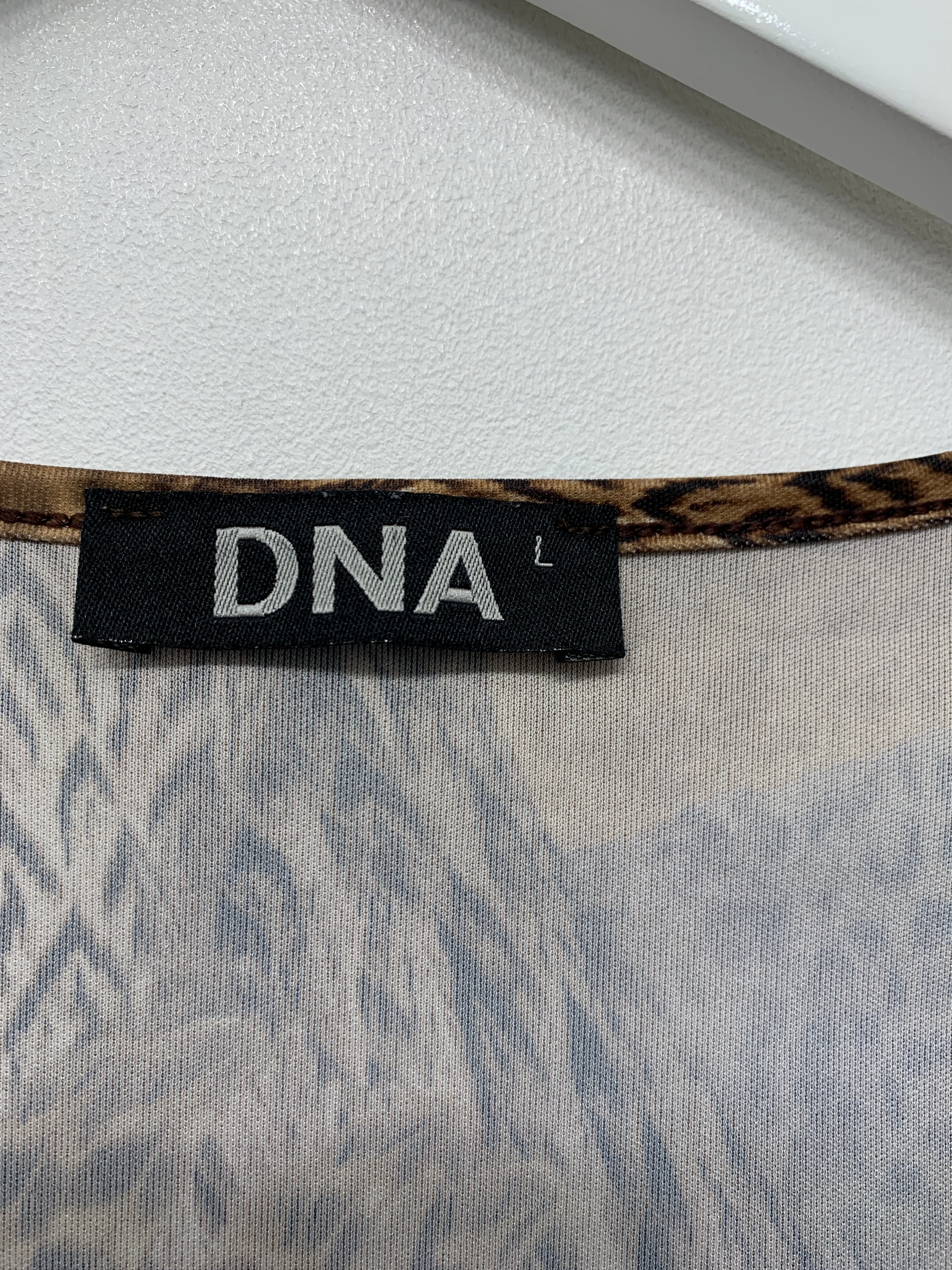 DNA Bluse