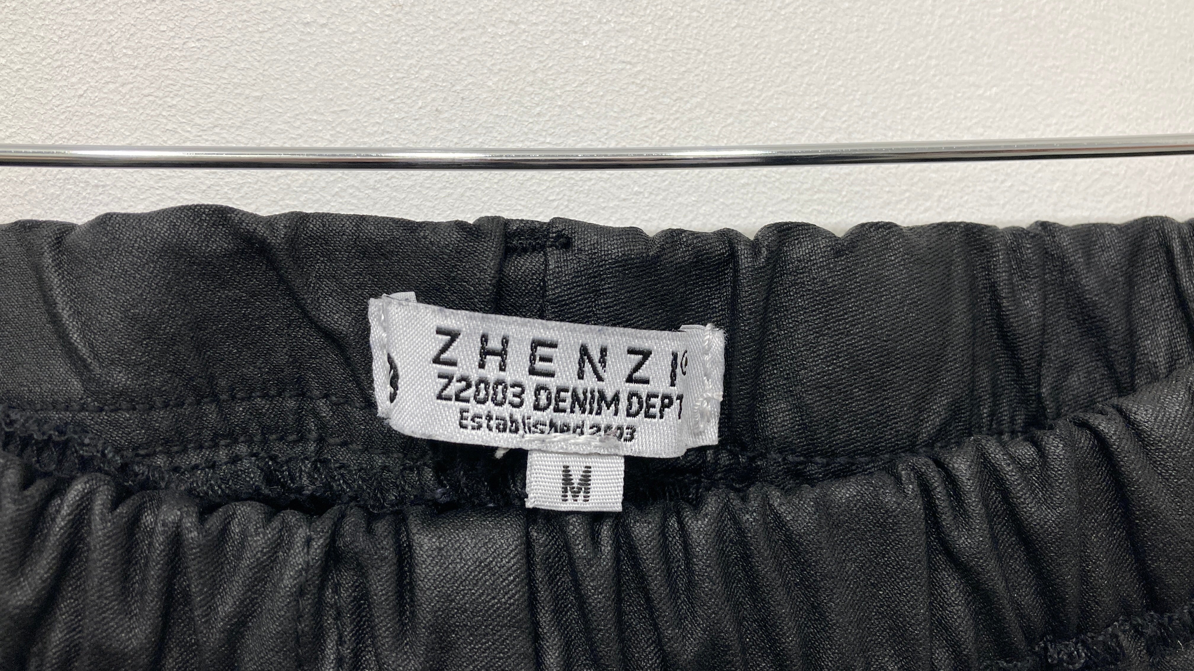 Zhenzi Bukser