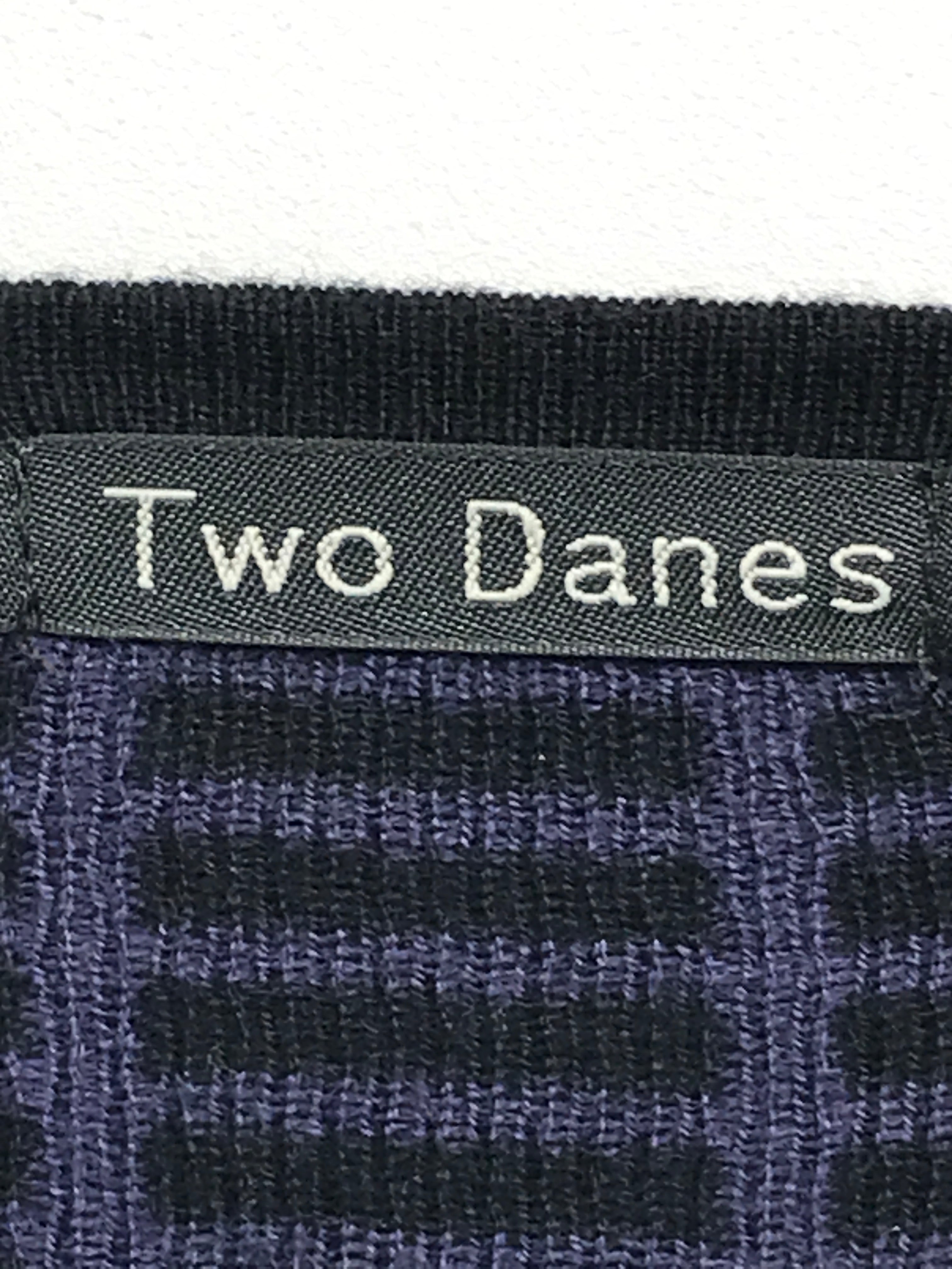 Two Danes Kjole