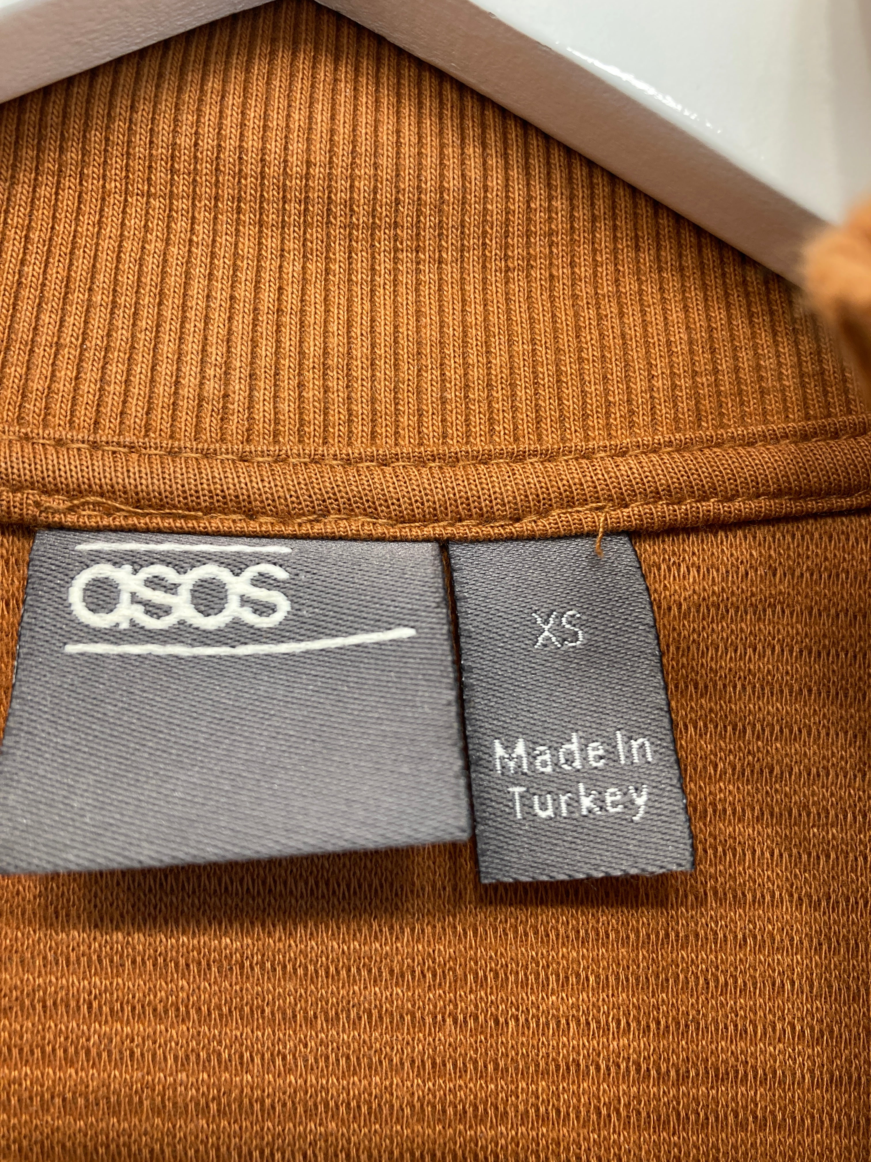 Asos Strik