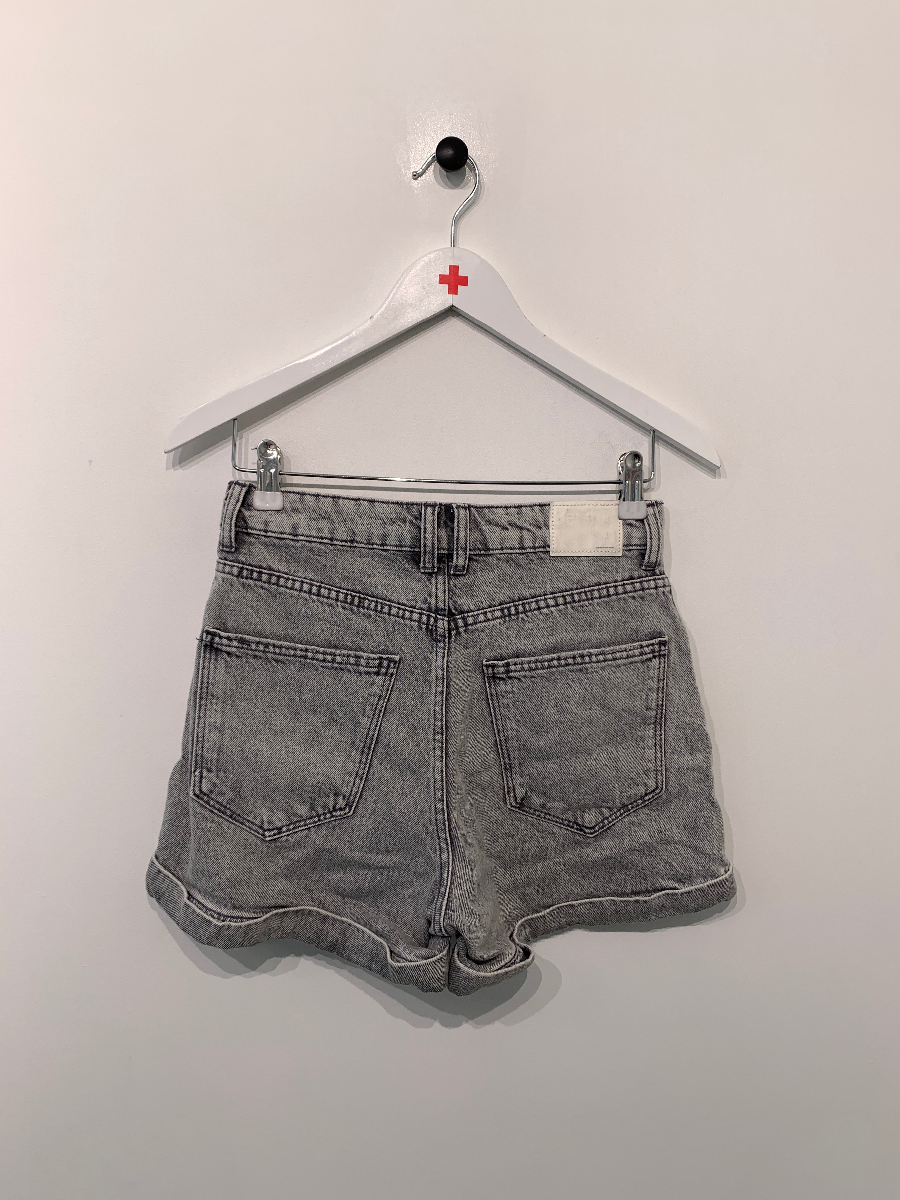 Bershka Shorts