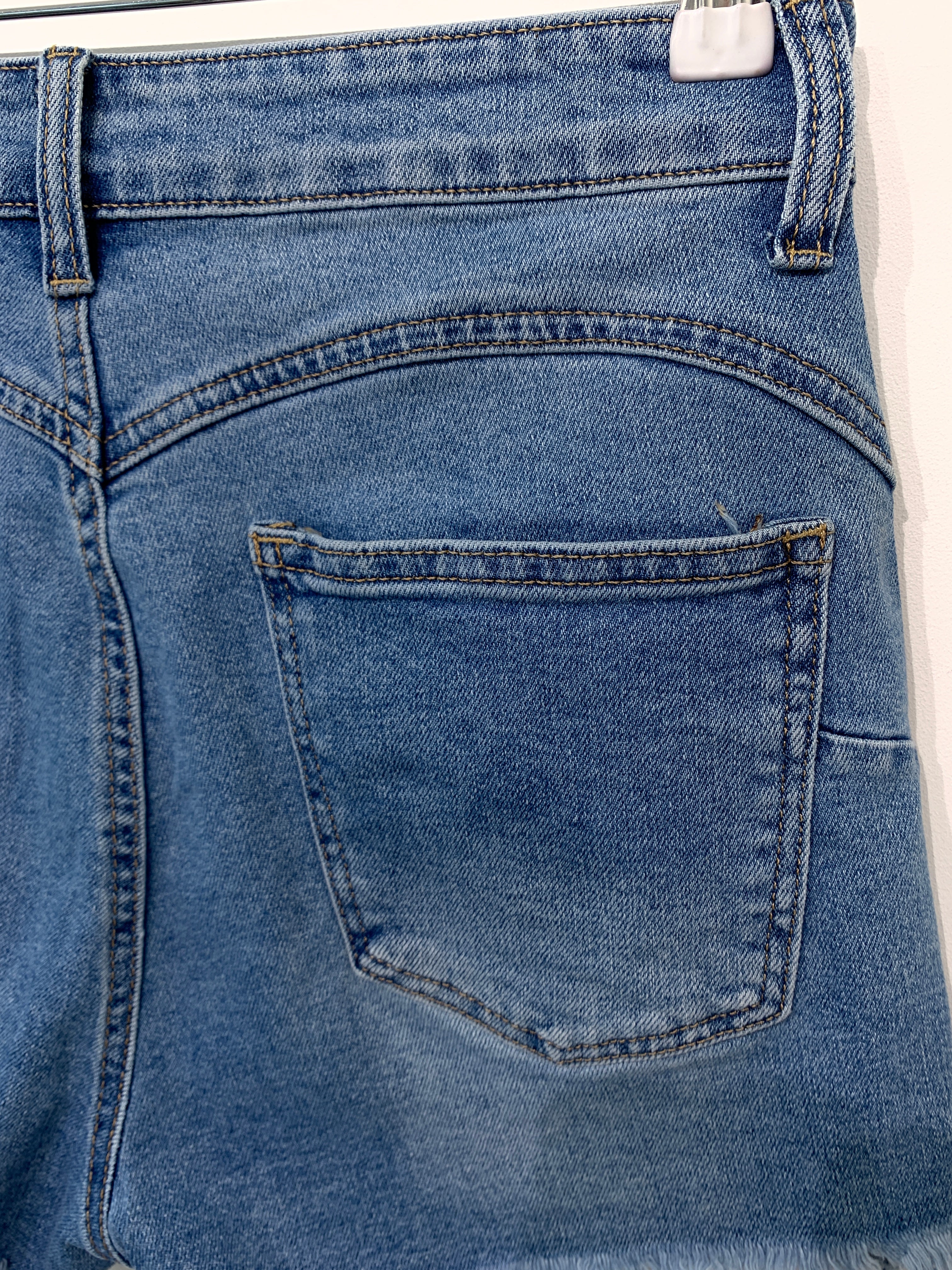 Mila Premimum Shorts