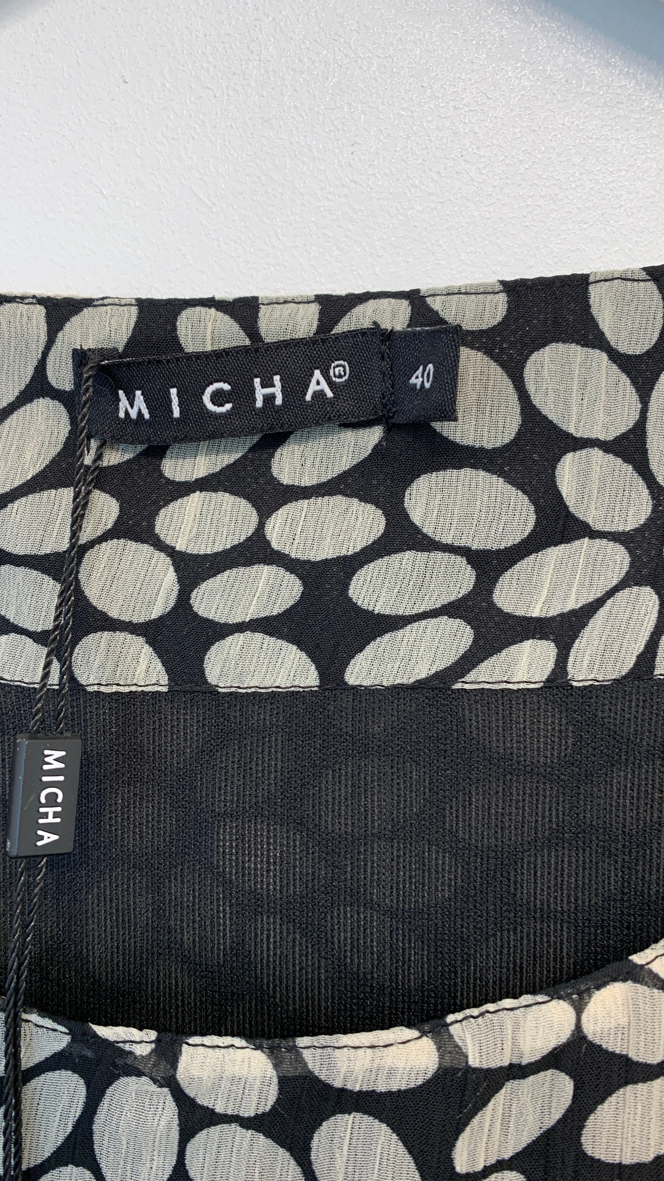 Micha Kjole