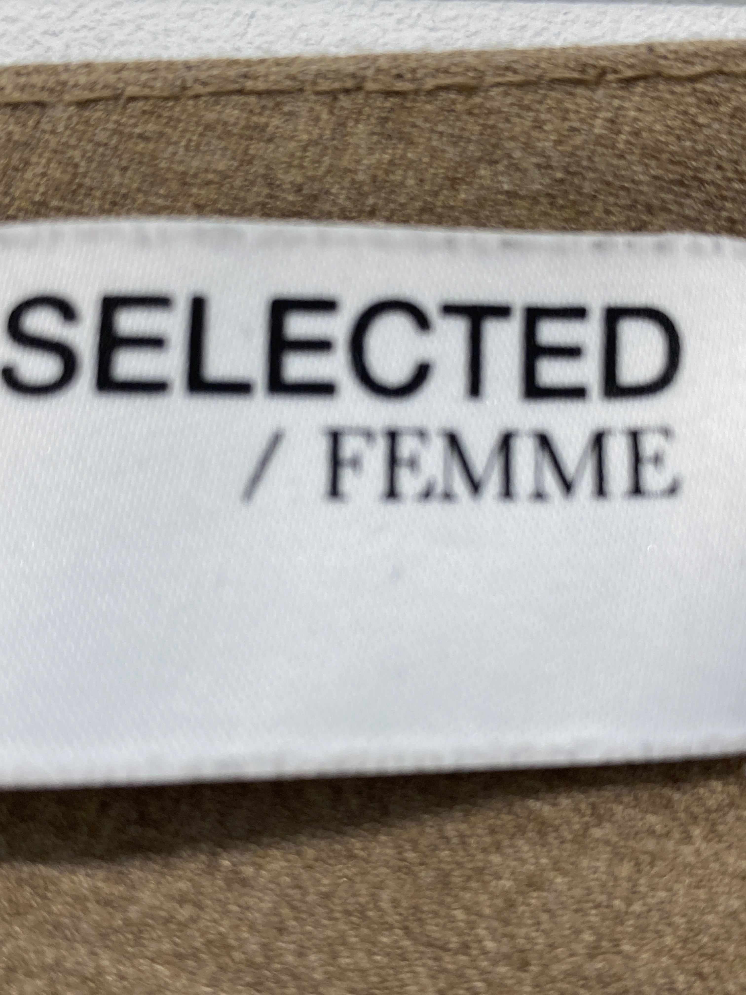 Selected Bukser