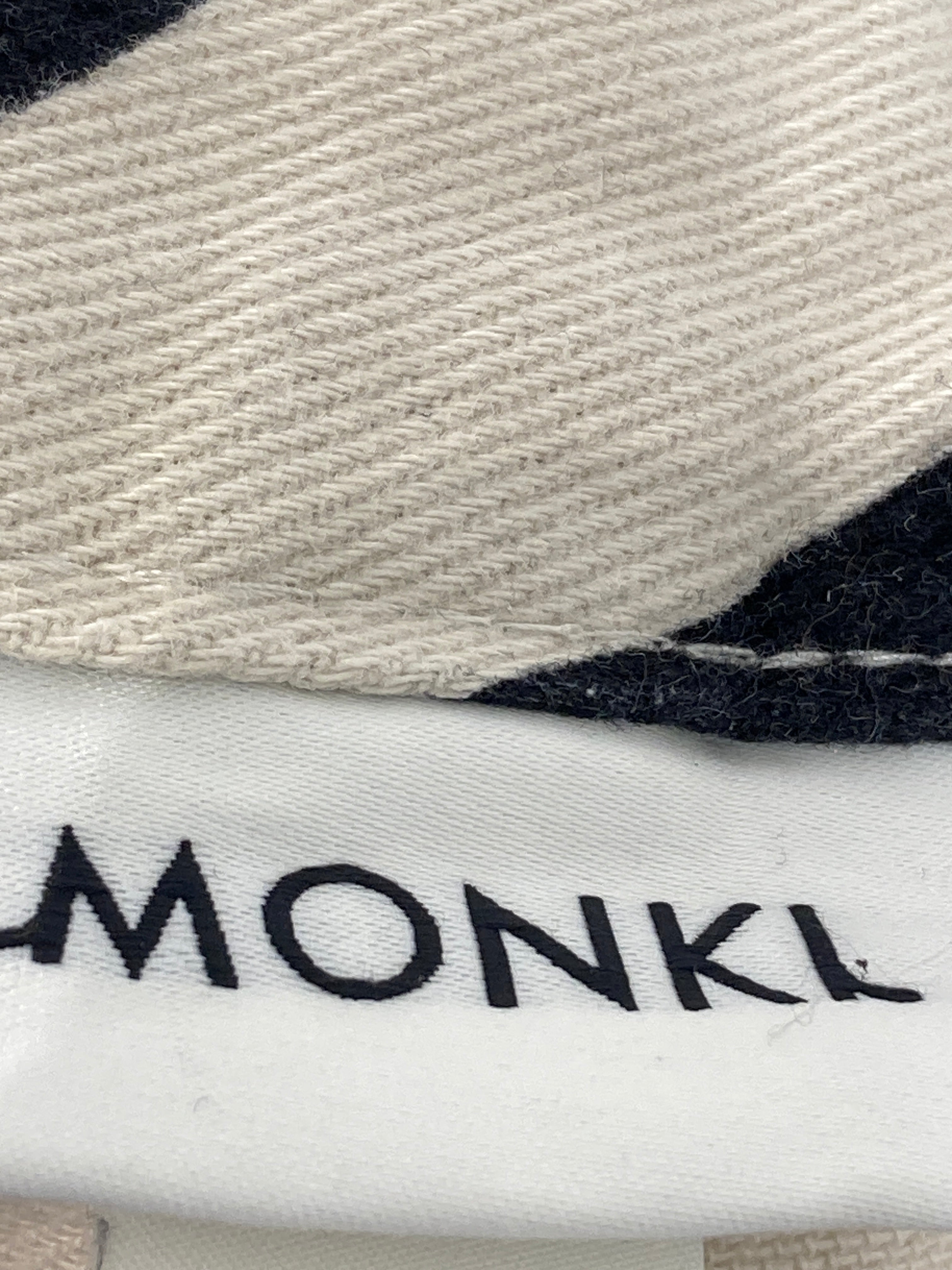 Monki Bukser